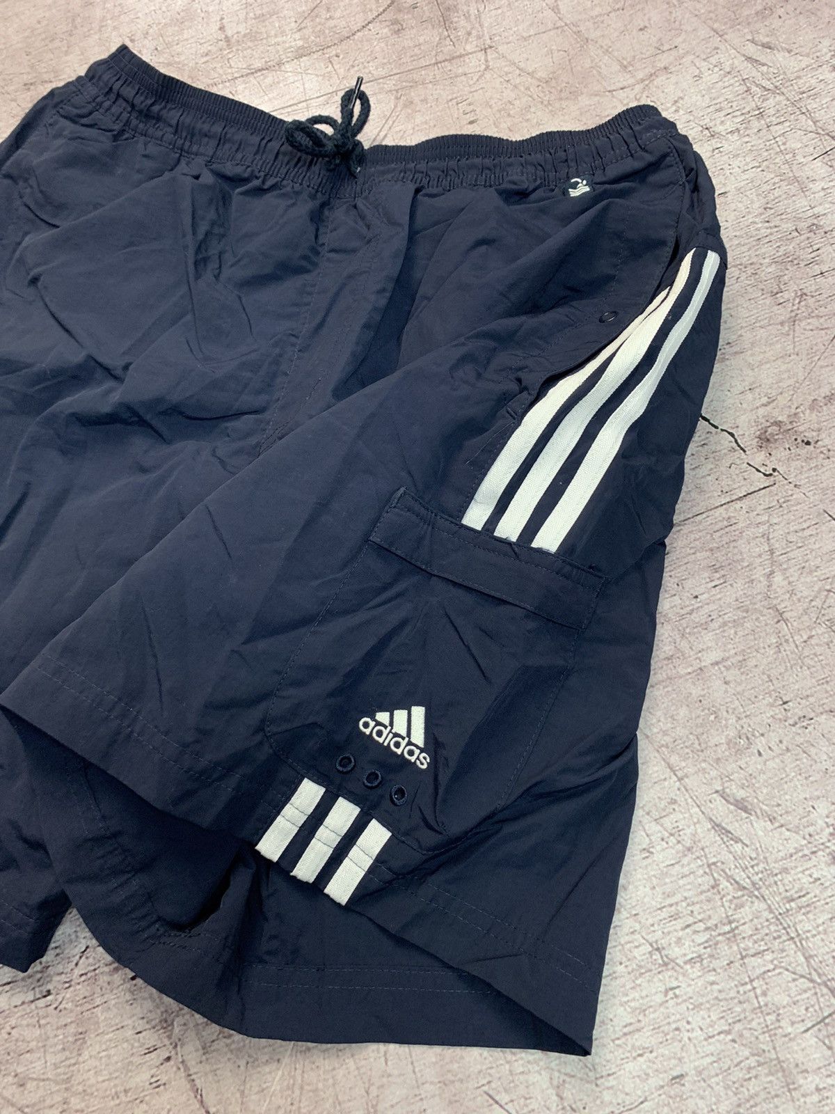 Adidas × Vintage Adidas Vintage Mens Nylon Shorts Size US 32 / EU 48 - 6 Thumbnail