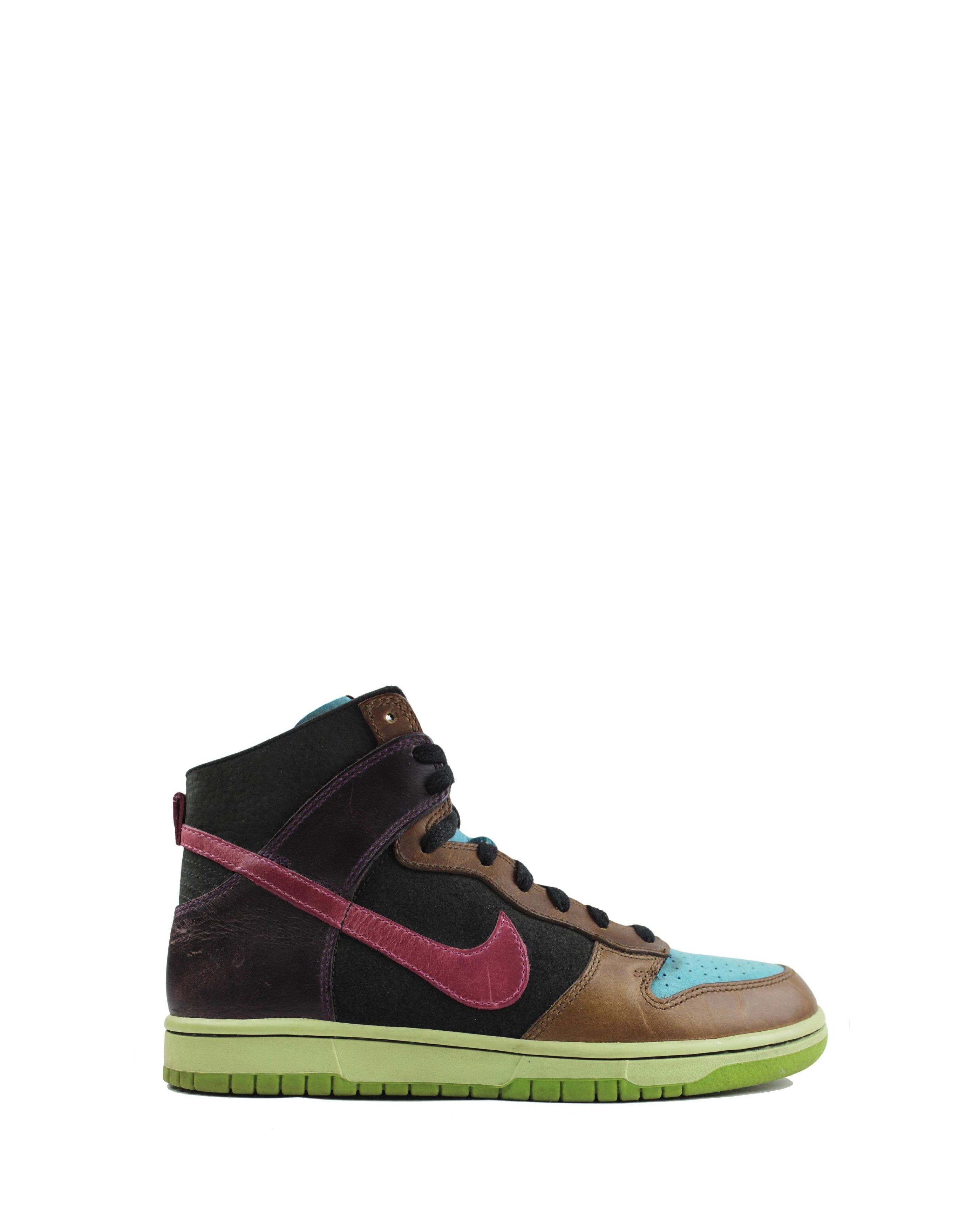 Nike Nike Dunk High 2005 NL Undefeated Size US 8 / EU 41 - 2 Thumbnail