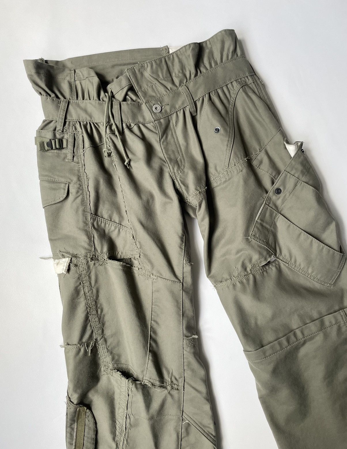 Comme des Garcons A/W 06 Reworked Cargo Trousers Size 28" / US 6 / IT 42 - 9 Thumbnail
