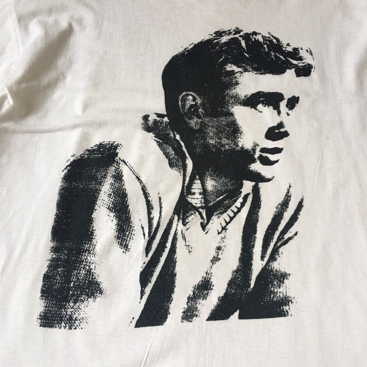 Vintage vintage james dean tee Size US L / EU 52-54 / 3 - 2 Thumbnail