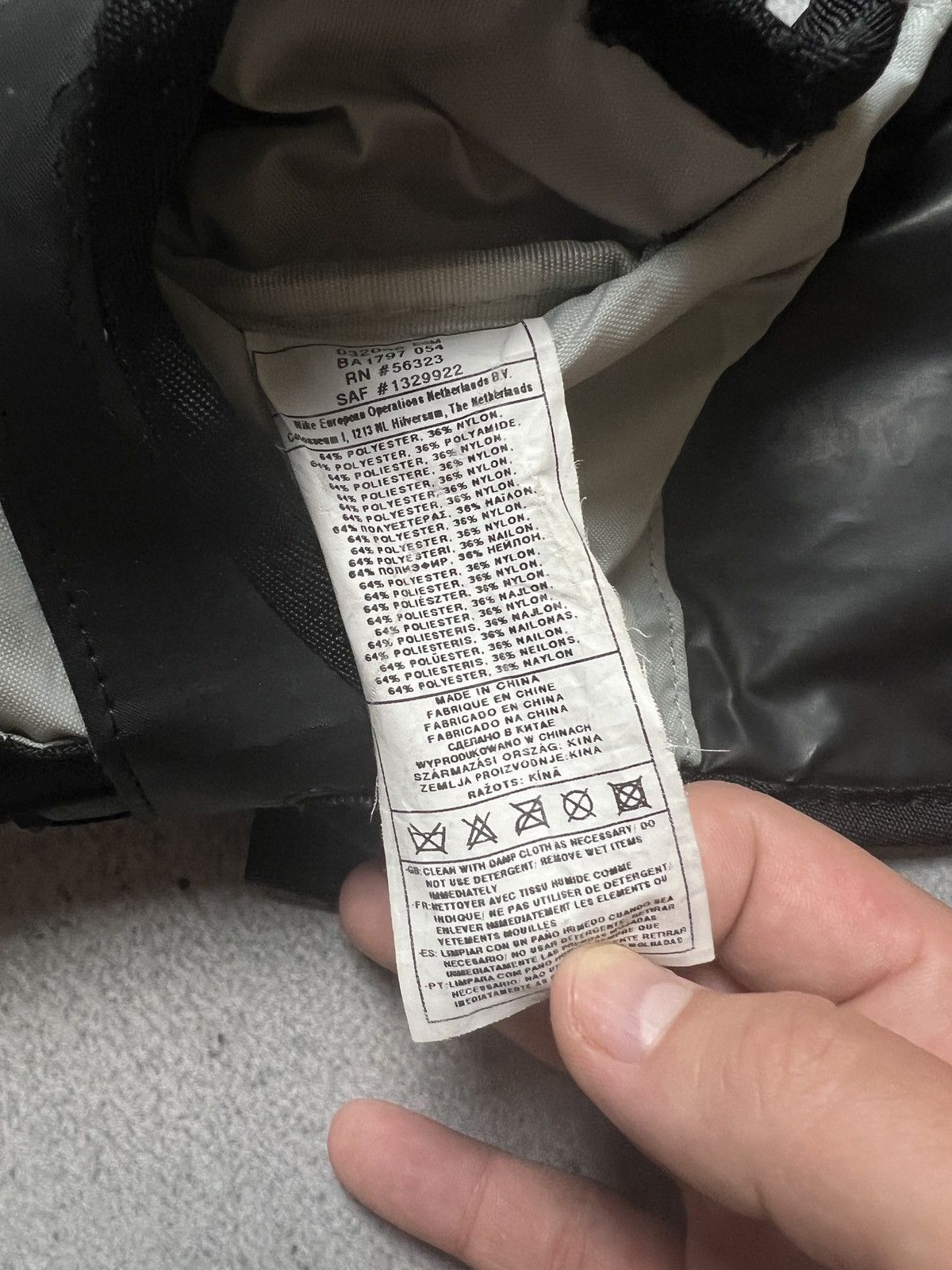 Nike 🔥 Nike Swoosh mini Messenger y2k Cordura 90s central logo Size ONE SIZE - 19 Thumbnail