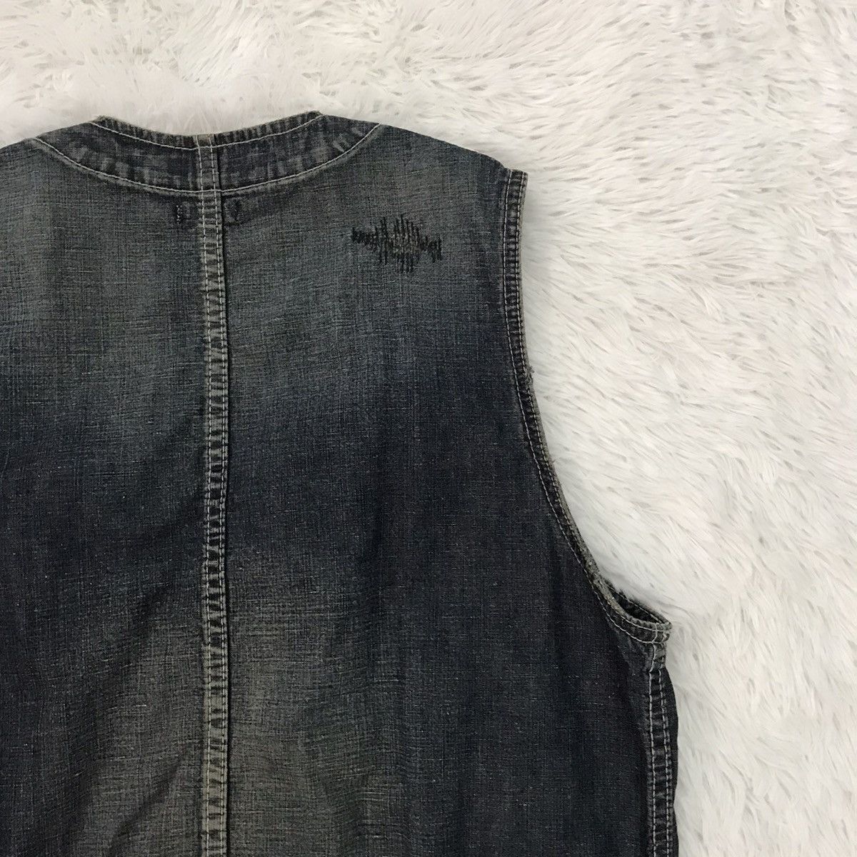 Japanese Brand KU Distress Patches Vest Japan Fabric Size US M / EU 48-50 / 2 - 8 Thumbnail