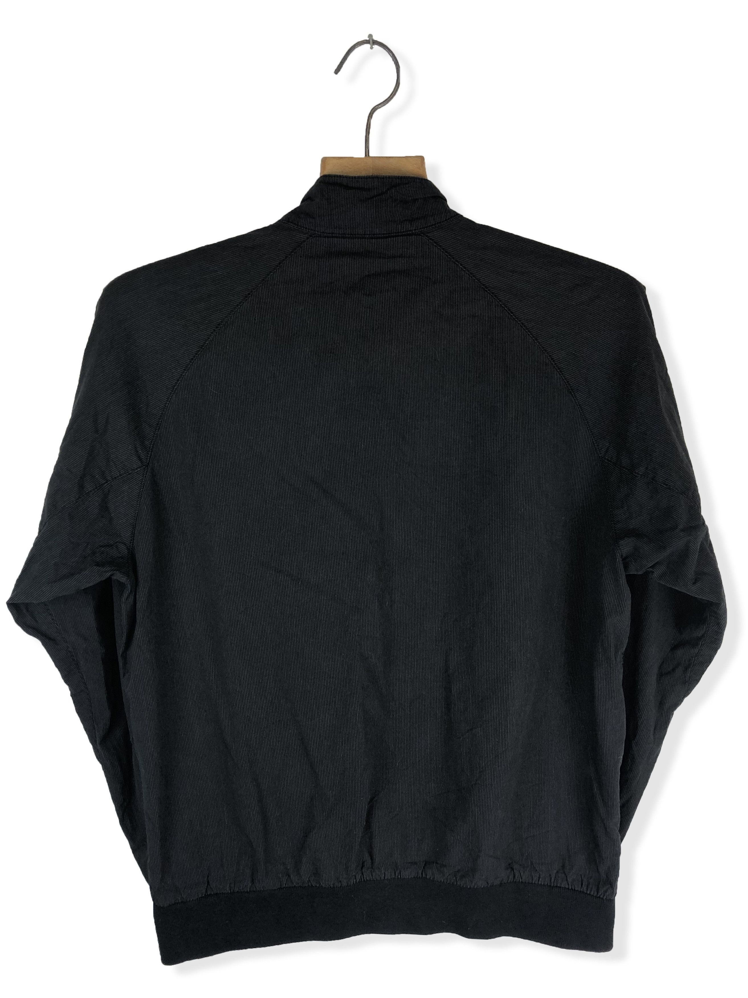 Carhartt Vintage CARHARTT Black Light Jacket Windbreaker M170 Size US M / EU 48-50 / 2 - 11 Thumbnail