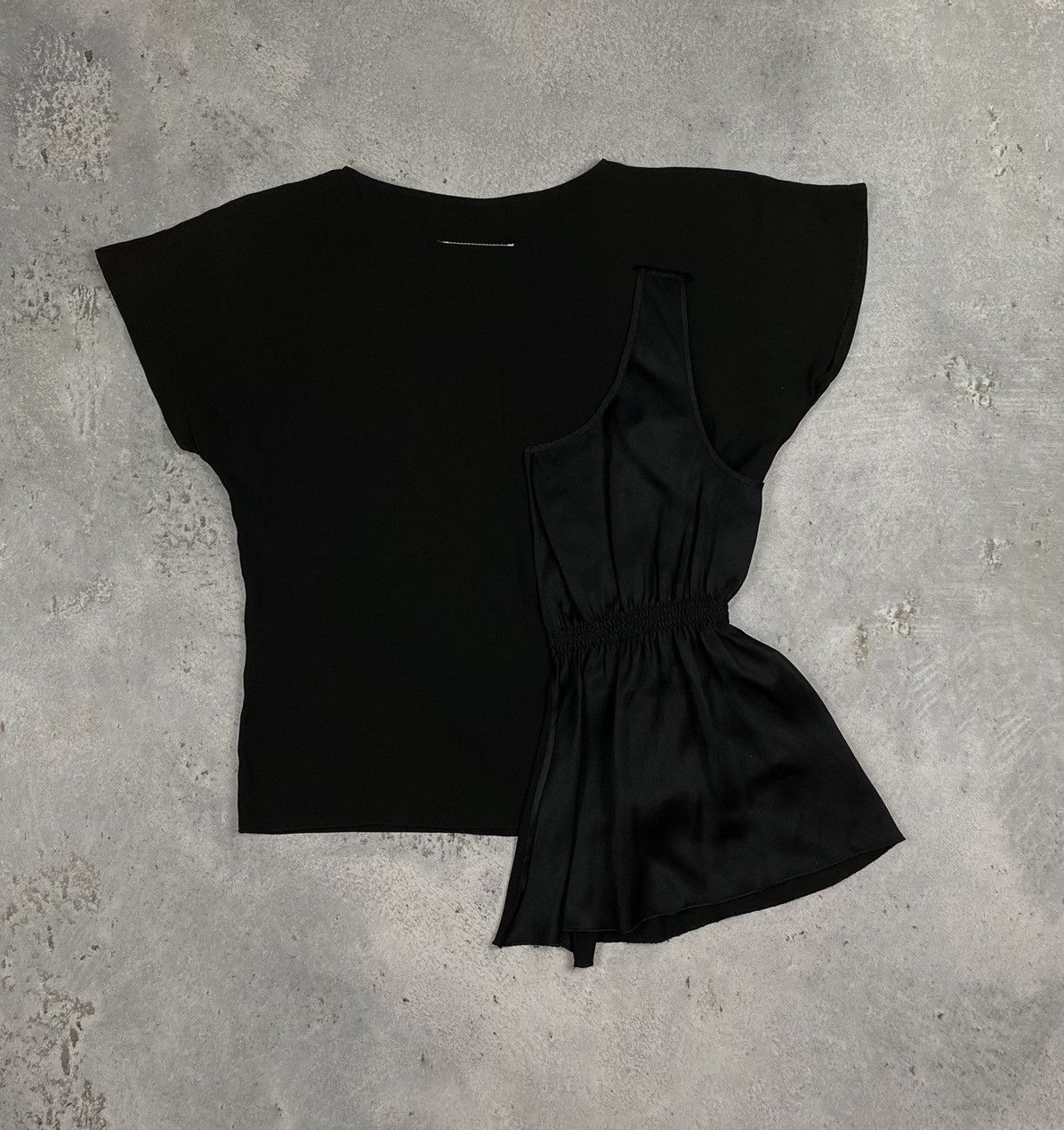 Maison Margiela Maison Margiela MM6 t shirt with half dress Size S / US 4 / IT 40 - 4 Thumbnail