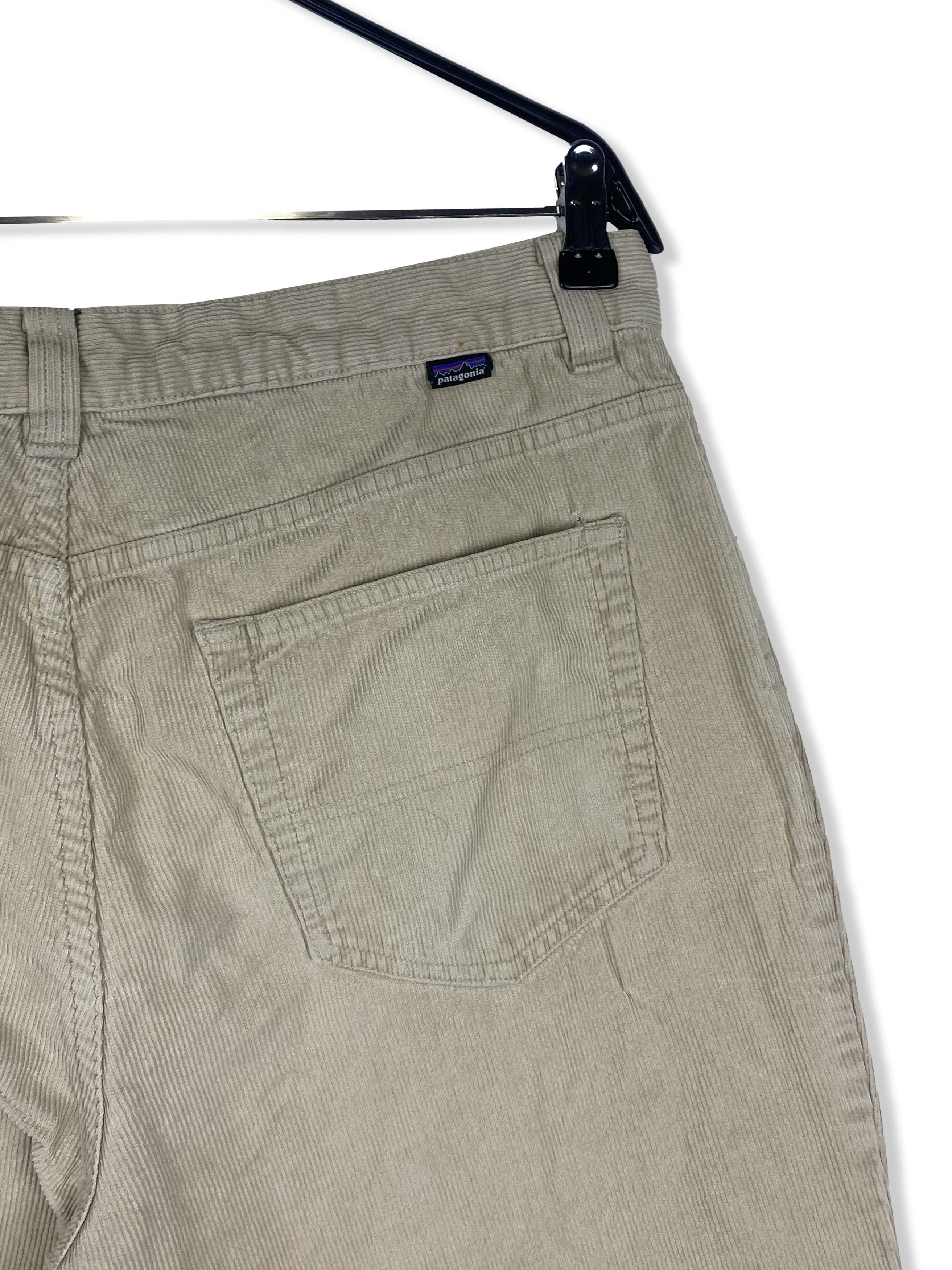Patagonia Vintage PATAGONIA Corduroy Beige Pants M334 Size US 33 - 8 Thumbnail