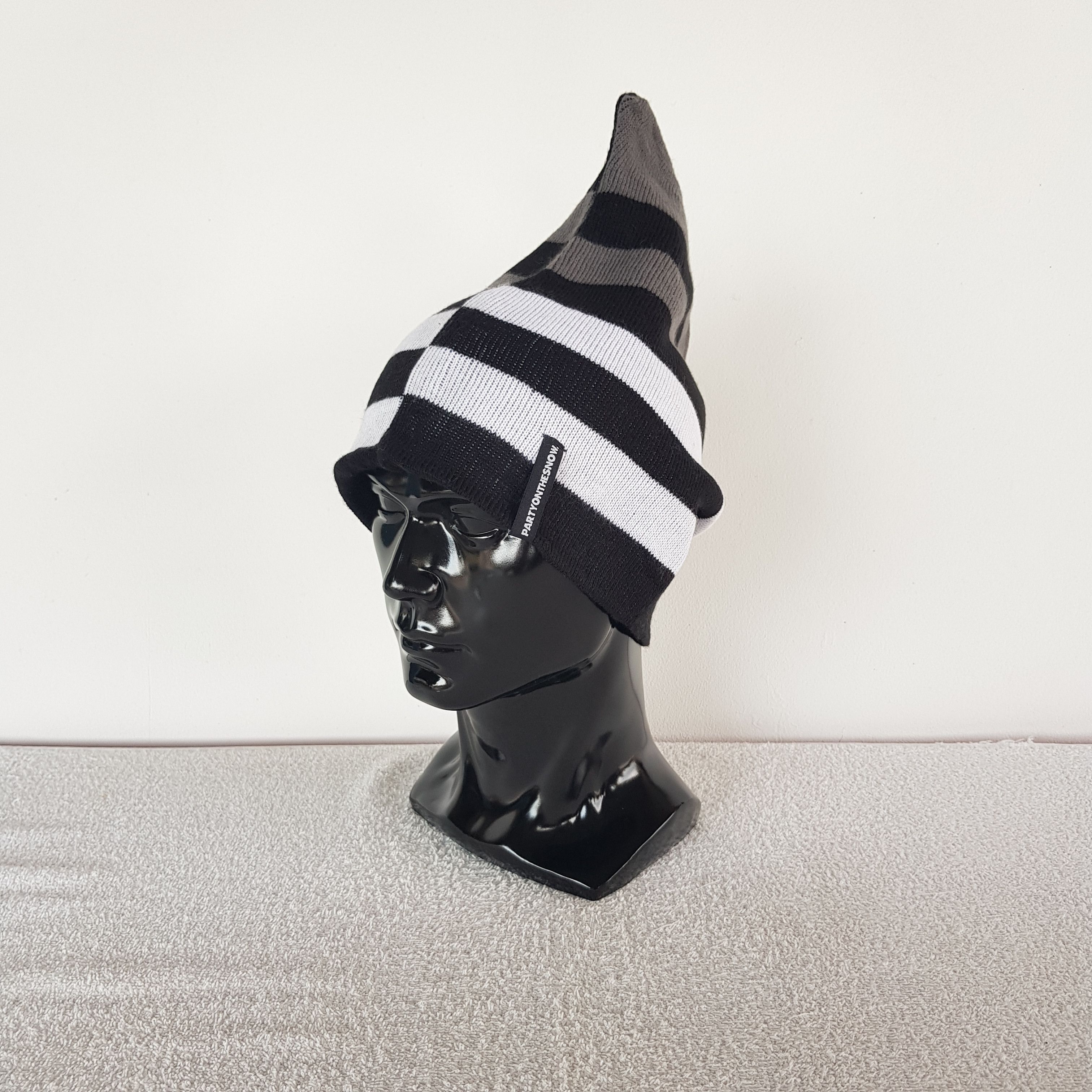 If Six Was Nine × Seditionaries × Tornado Mart Stripe Japanese Beanie Snow Cap Japanese Designer Fin Hats Size ONE SIZE - 2 Thumbnail