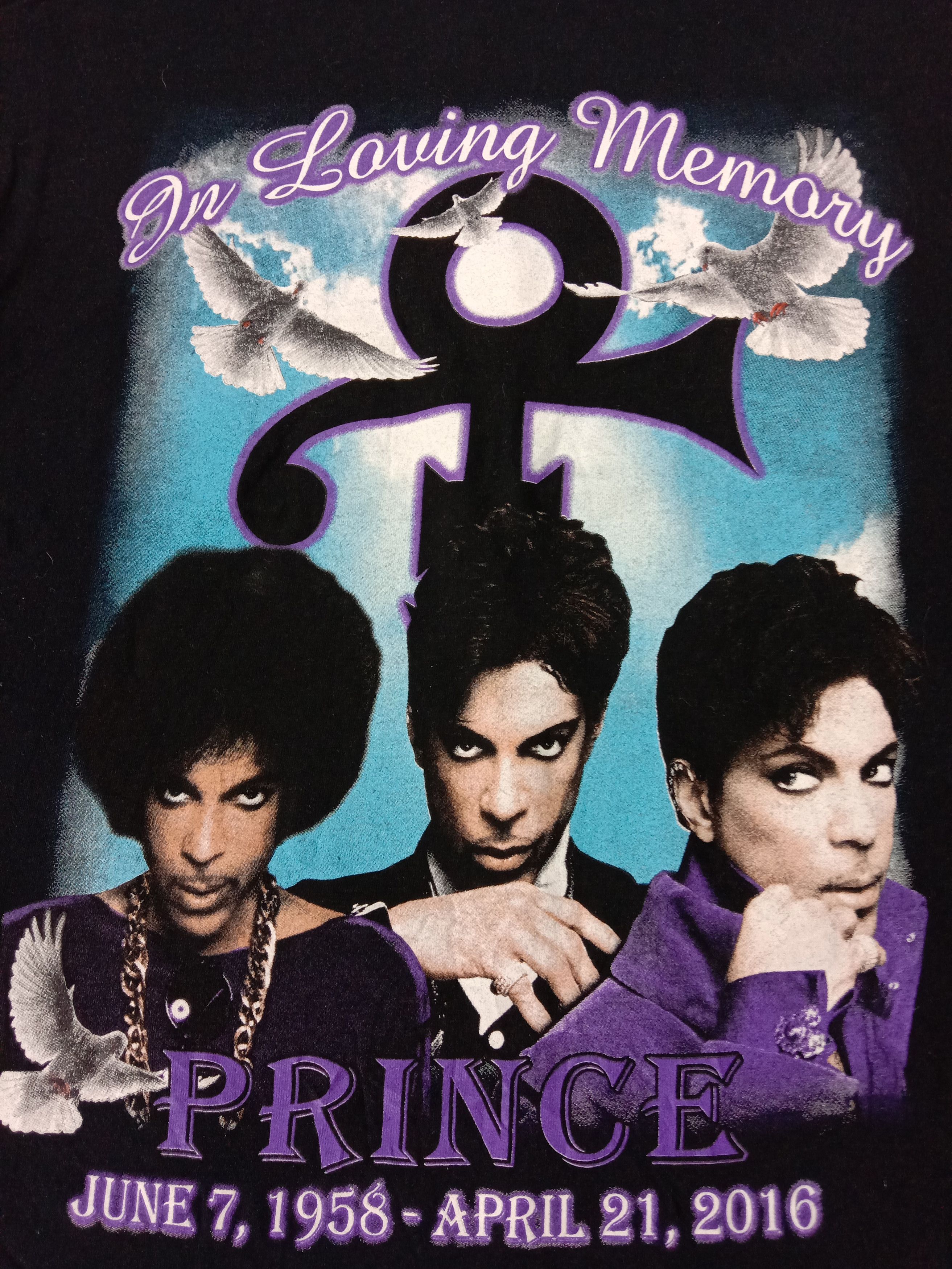 Band Tees Very Rare Prince In Loving Memory R.I.P Tee Size US S / EU 44-46 / 1 - 3 Thumbnail
