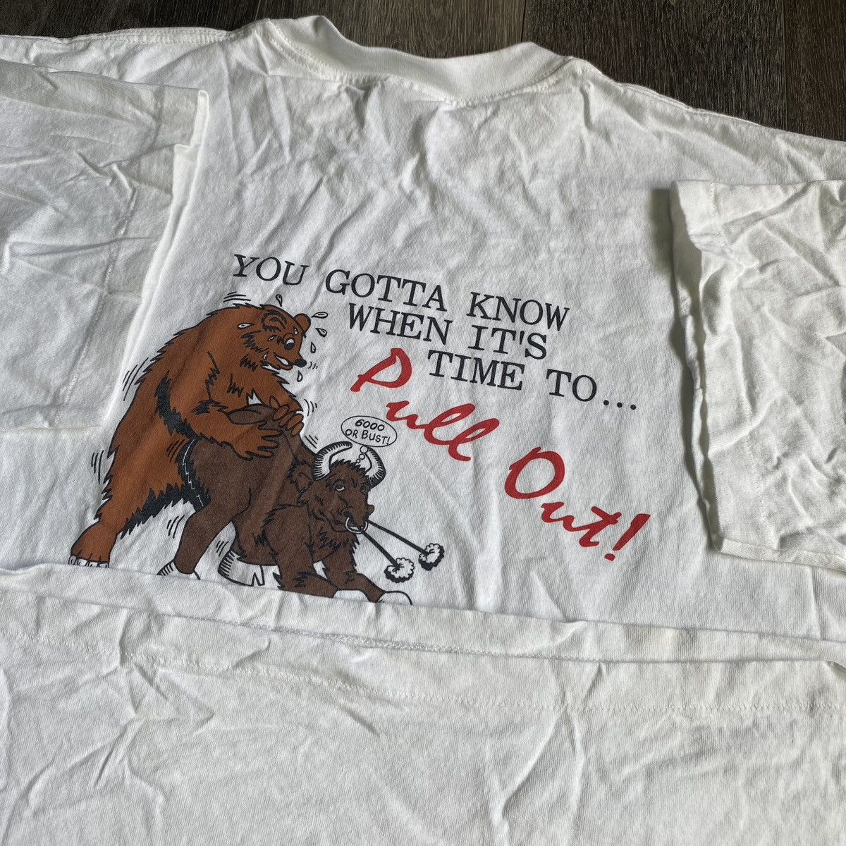 Vintage Vintage 90s Wall Street You Gotta Know When to Pull Out Tee Size US XL / EU 56 / 4 - 8 Thumbnail