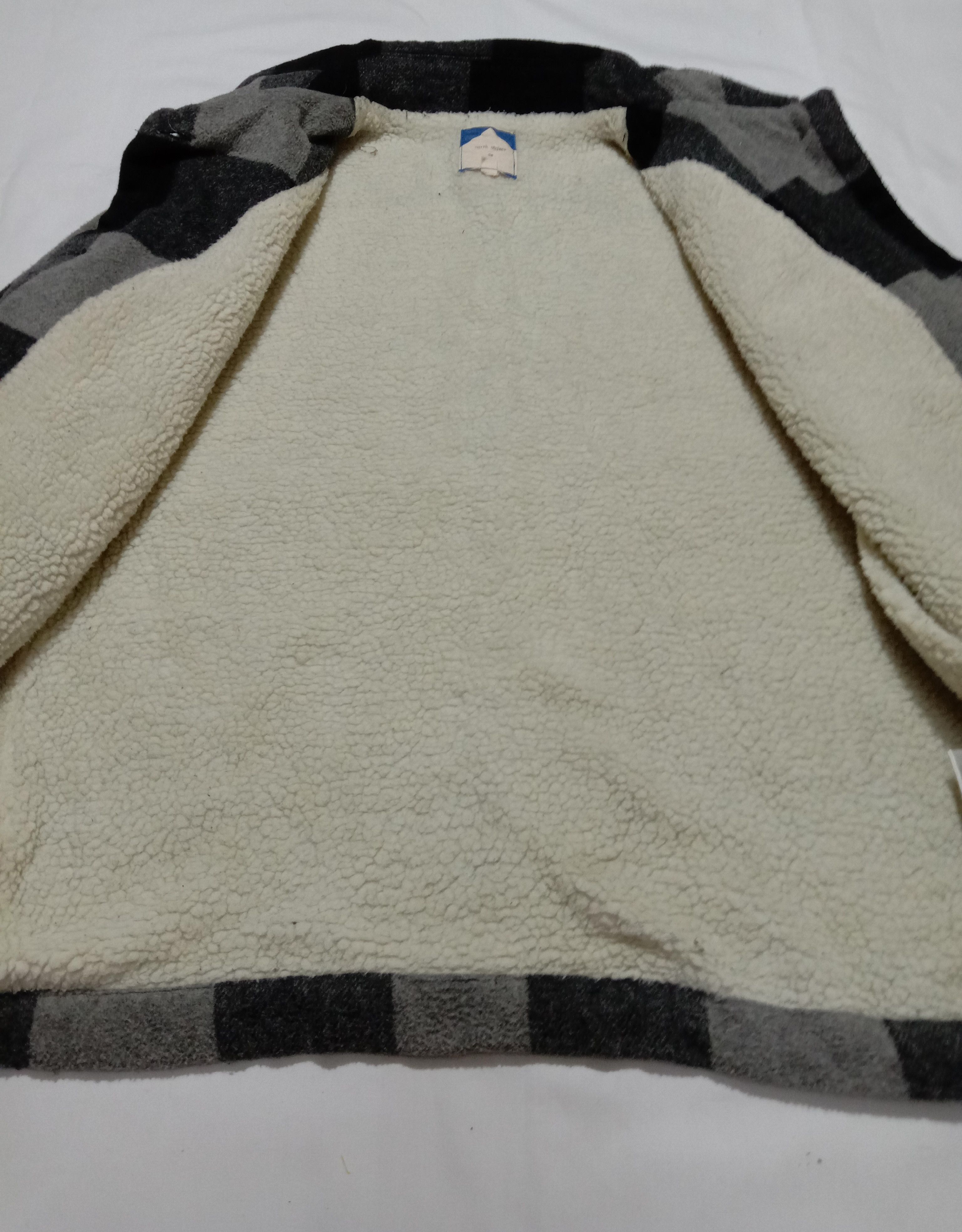 Japanese Brand Hype North Object De Petit Checkered Sherpa Jacket Unisex Size US S / EU 44-46 / 1 - 3 Thumbnail