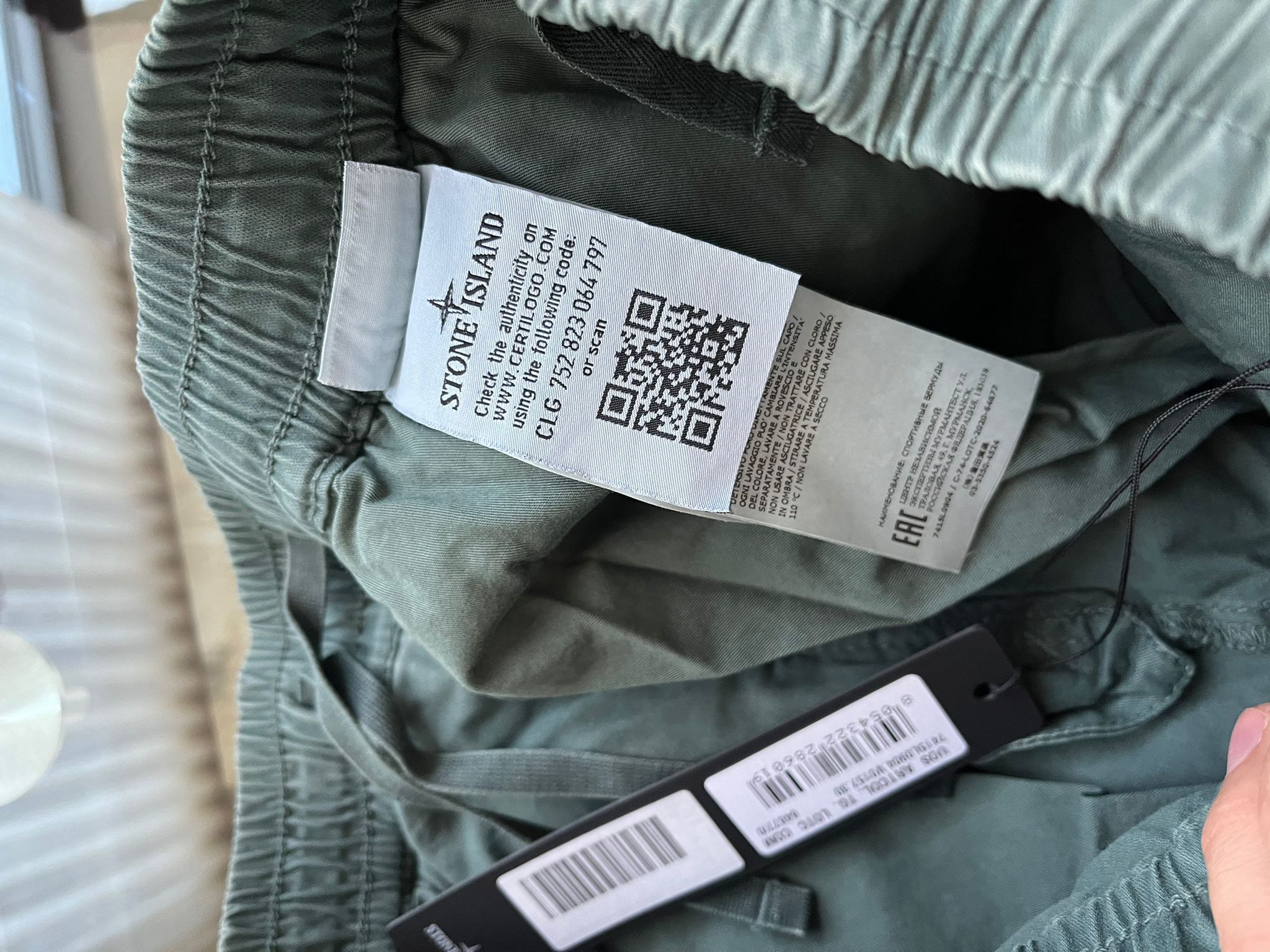 Stone Island Cargo Patch Shorts in Green Grey Size US 30 / EU 46 - 16 Thumbnail