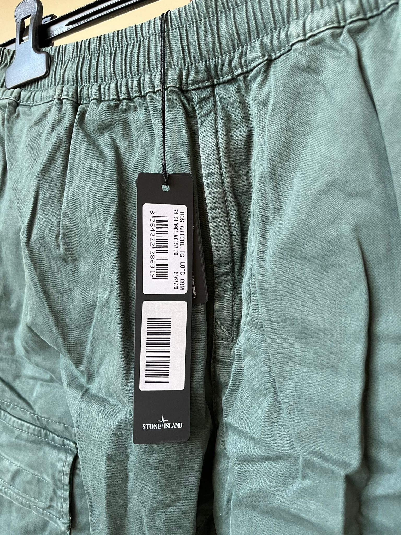 Stone Island Cargo Patch Shorts in Green Grey Size US 30 / EU 46 - 8 Thumbnail