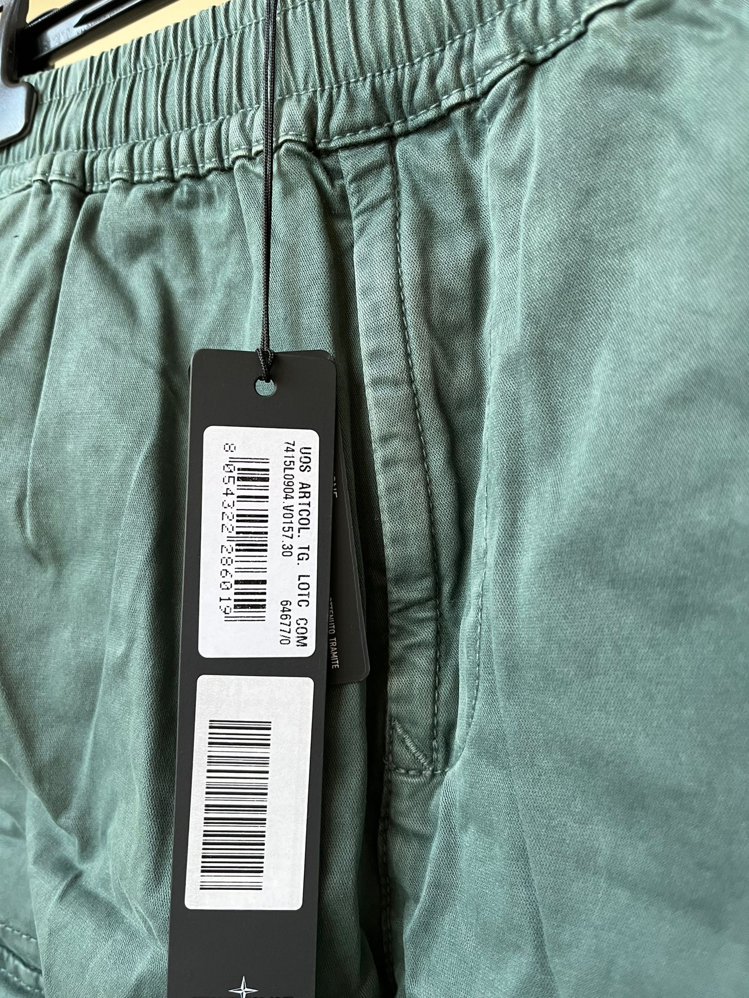 Stone Island Cargo Patch Shorts in Green Grey Size US 30 / EU 46 - 7 Thumbnail