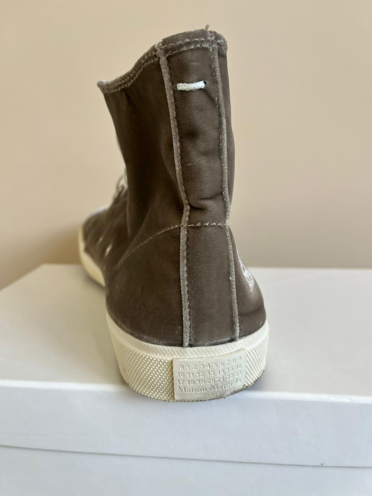 Maison Margiela Logo Mid Top Trainer in Khaki Brown Size US 11 / EU 44 - 11 Thumbnail