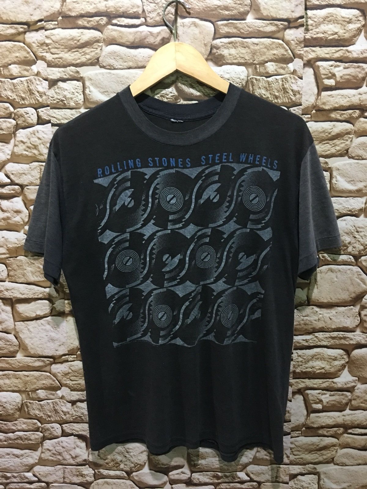 Band Tees The Rolling Stones 1989 North America World Tour Tee Size US L / EU 52-54 / 3 - 1 Thumbnail
