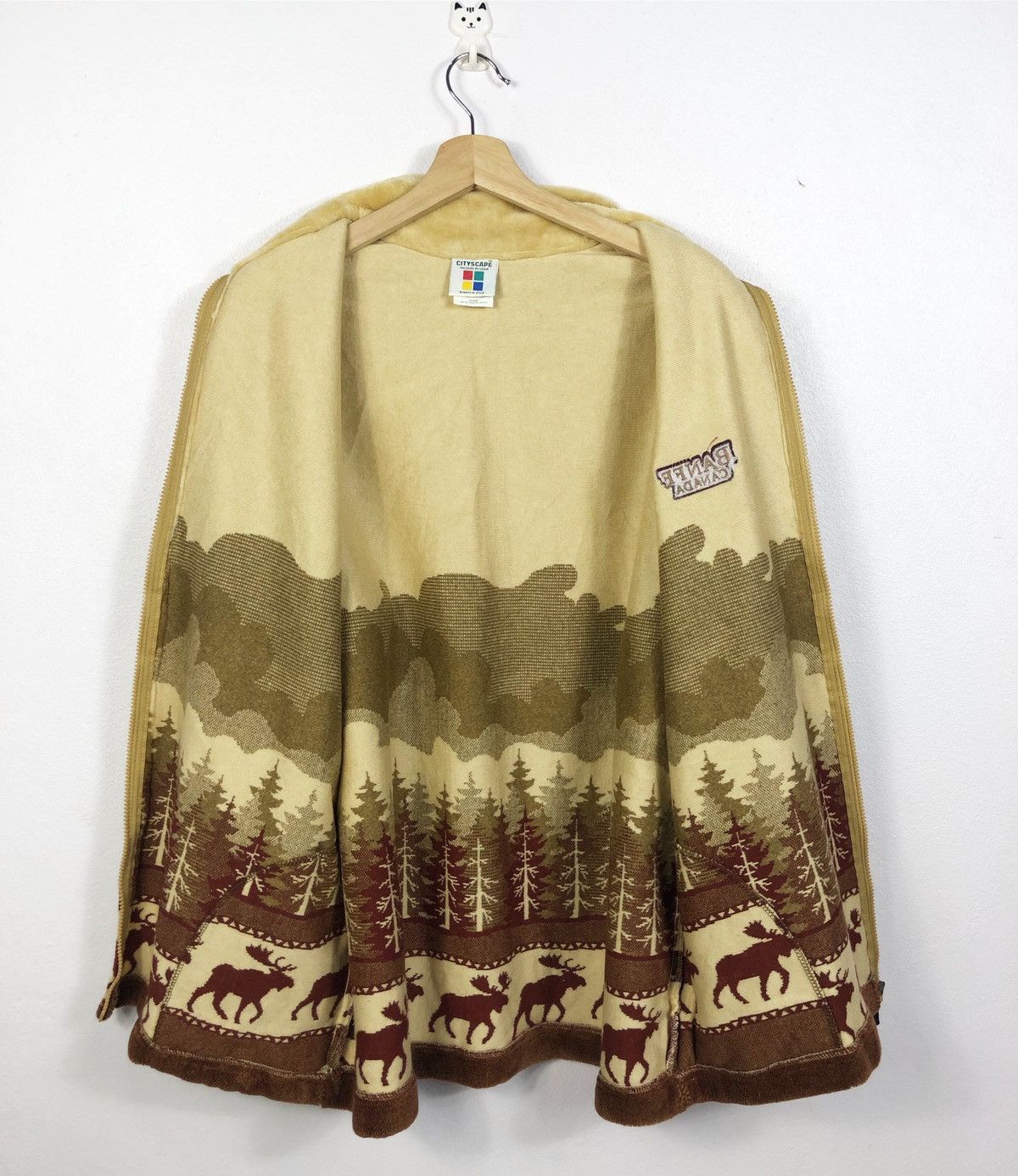 Vintage Rare Vintage Banff Canada Printed Fleece Jacket Nice Design Size US XL / EU 56 / 4 - 8 Thumbnail