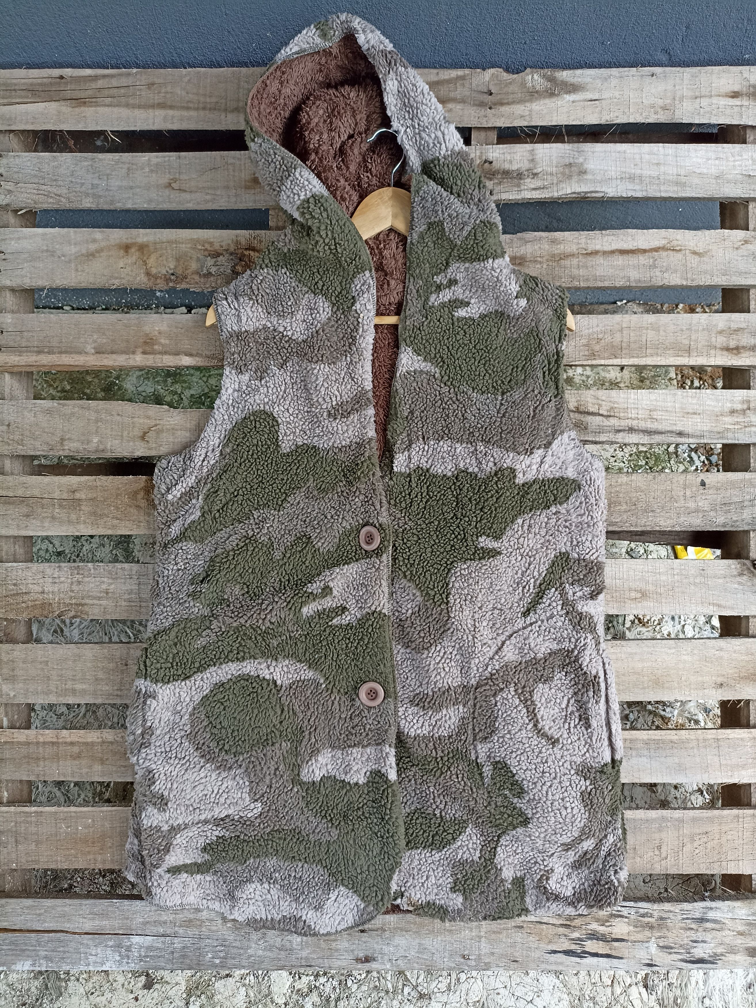Japanese Brand Reversible Chou chou Camo Fleece bulky/fuzzy Size US M / EU 48-50 / 2 - 2 Thumbnail