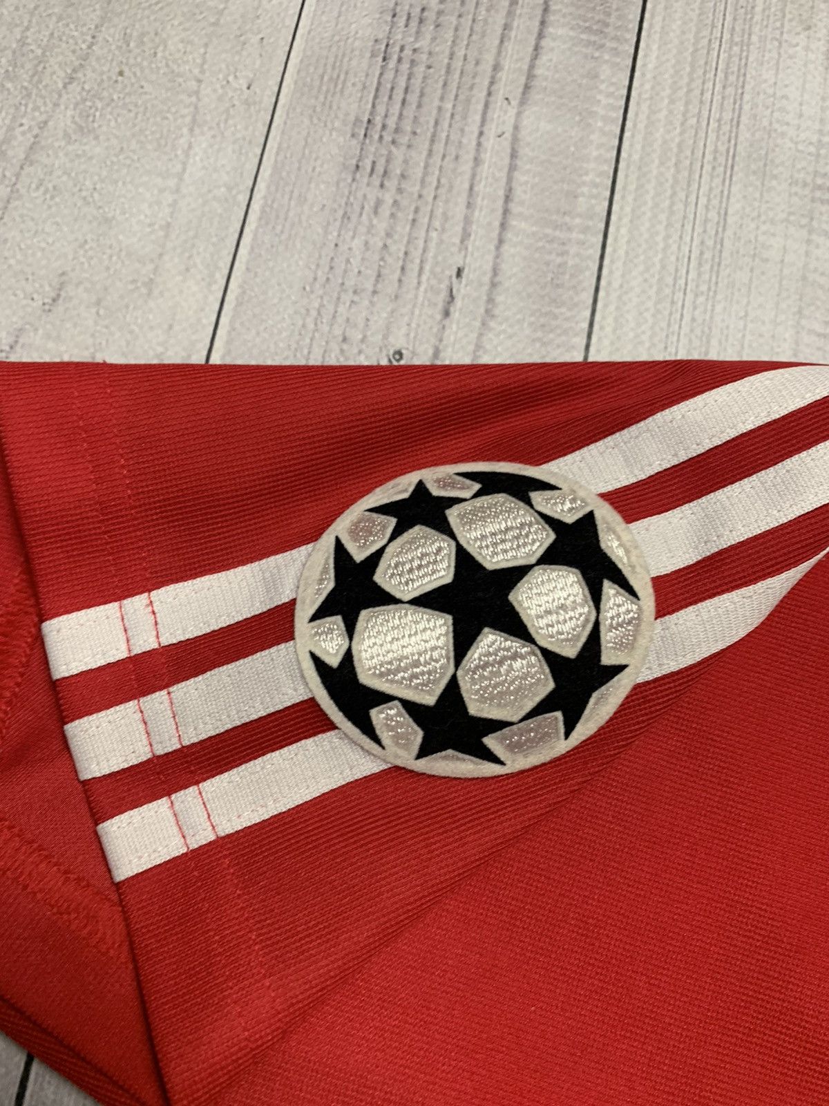 Adidas Vintage adidas soccer jersey Bayern Munich size M Size US M / EU 48-50 / 2 - 3 Thumbnail