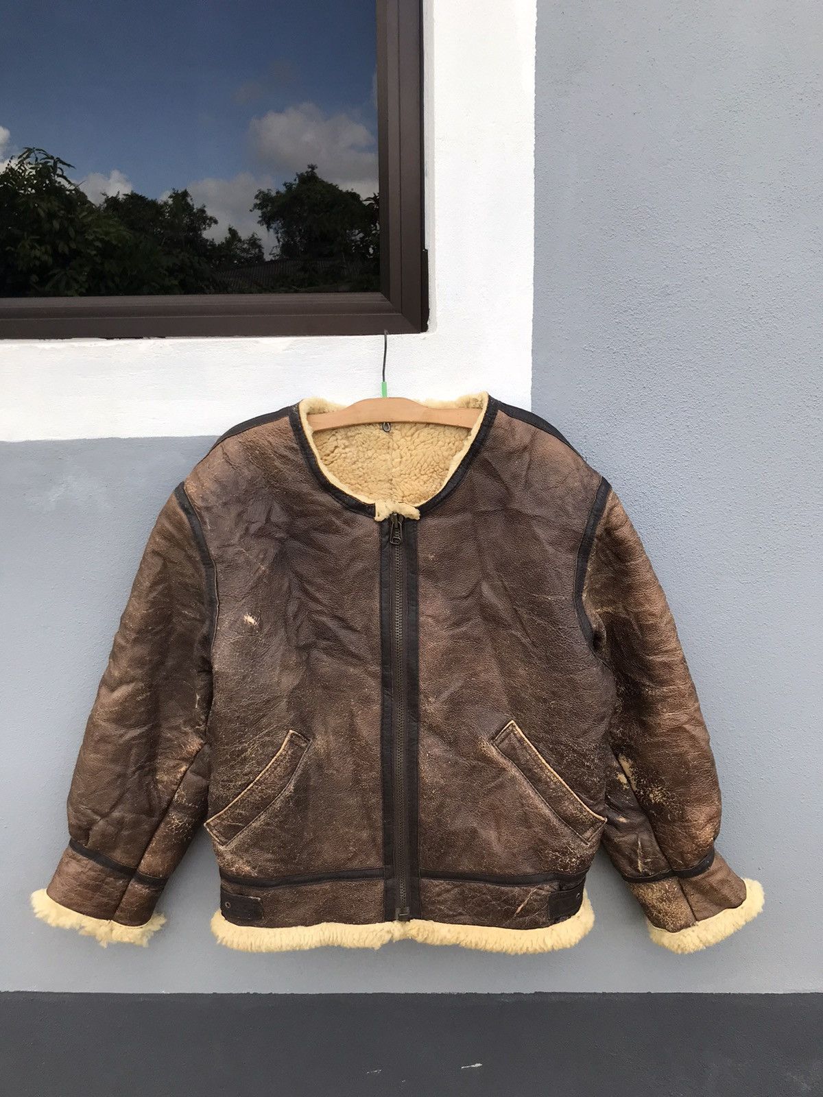 Vintage type b-3 sheepskin coat jacket