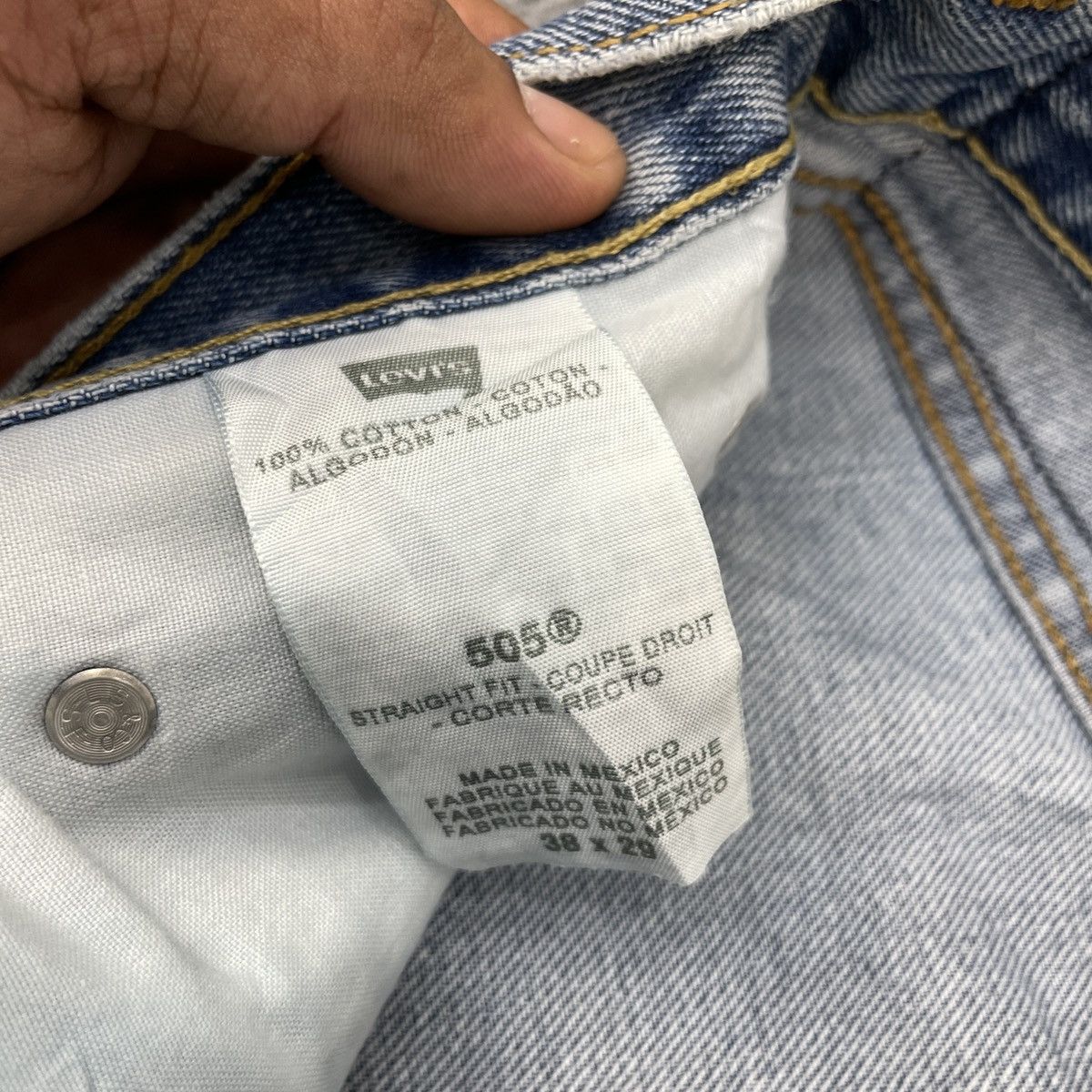 Levi's × Vintage Vintage Levi's 505 Light Blue Wash -wc154 Size US 39 - 7 Thumbnail