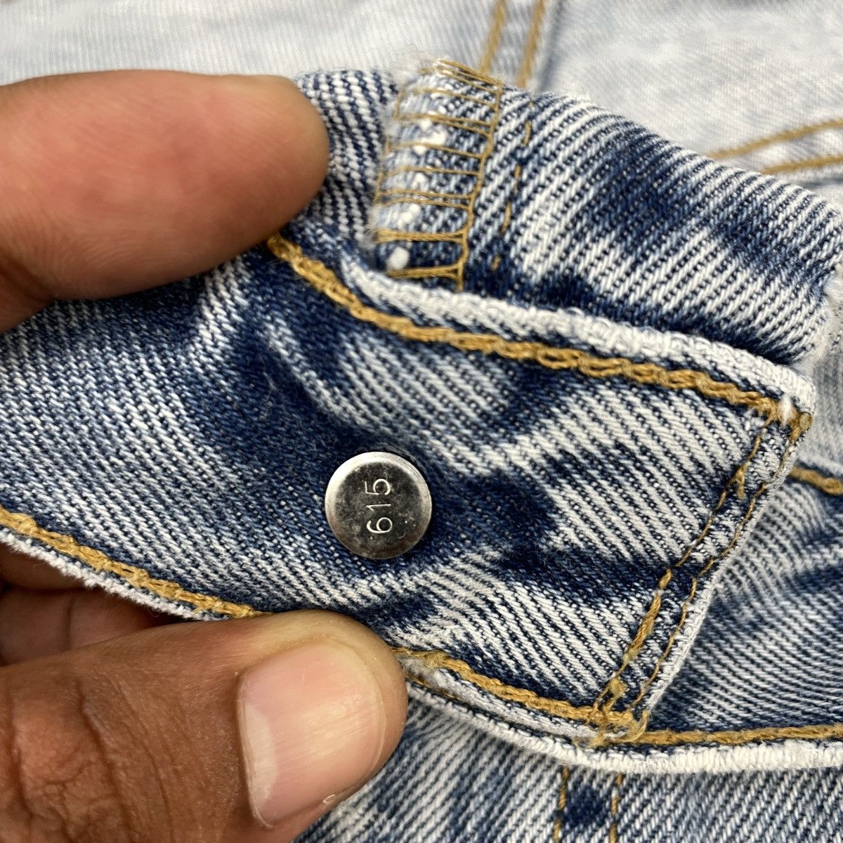 Levi's × Vintage Vintage Levi's560 Light Wash -wc165 Size US 39 - 7 Thumbnail