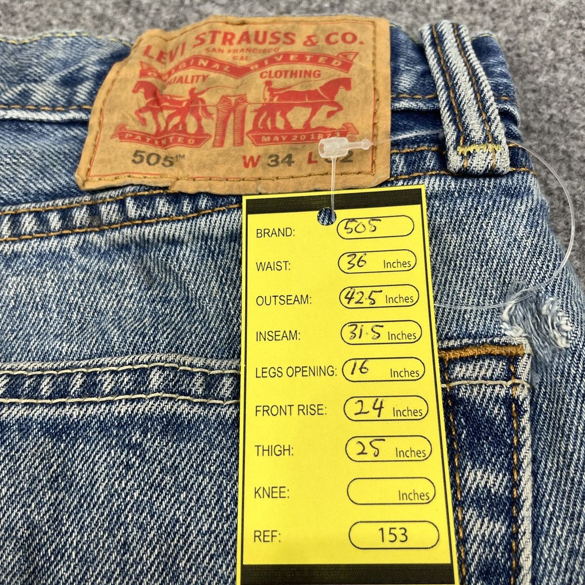 Levi's × Vintage Vintage Levi's 505 Faded Jeans -wc153 Size US 36 / EU 52 - 14 Thumbnail