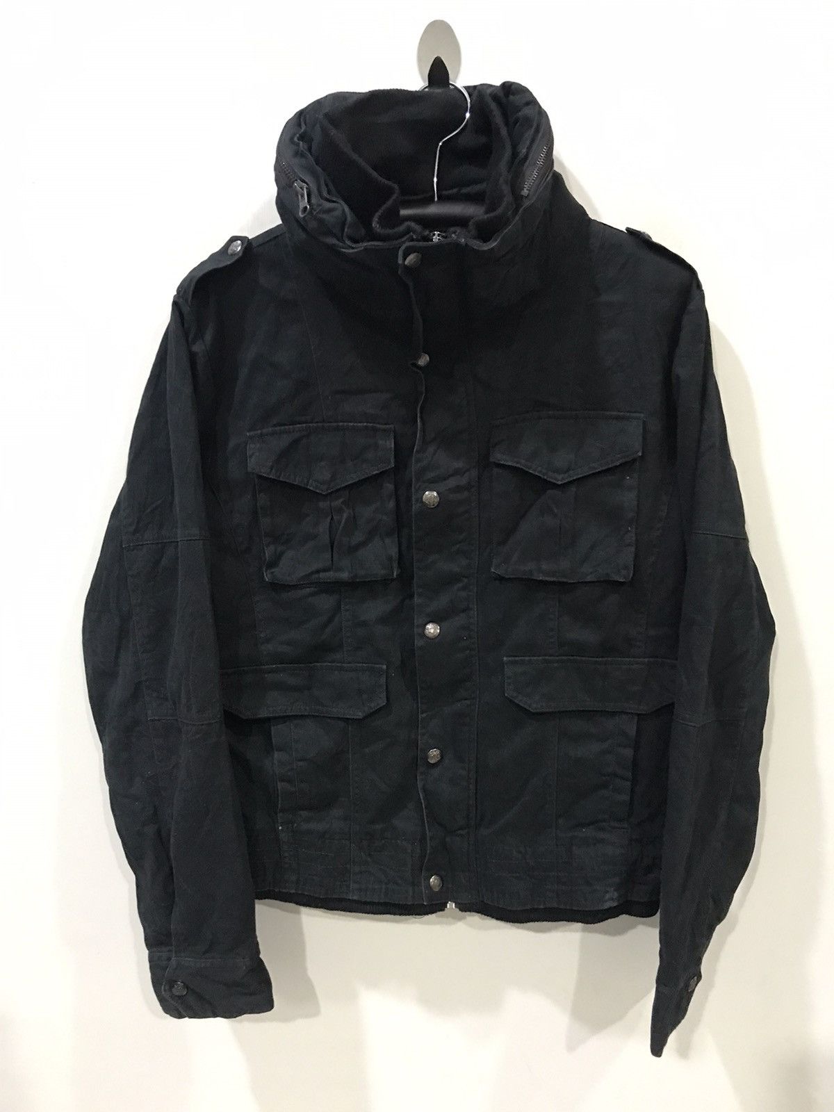 Image of Military x Seditionaries 31040=Homme Japan Multipocket M65 Street Design Hoodie Jack in Black (Size