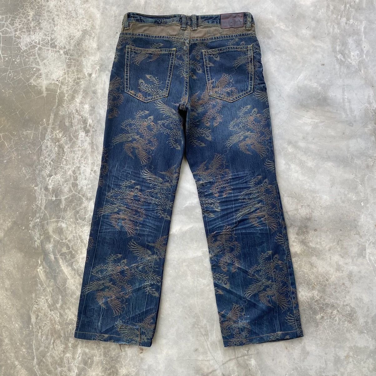 Japanese Brand Japanese brand phoenix all over embroidery baggy jeans Size US 34 / EU 50 - 1 Thumbnail