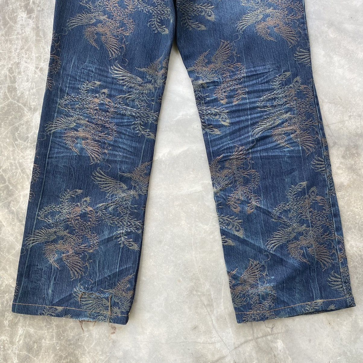 Japanese Brand Japanese brand phoenix all over embroidery baggy jeans Size US 34 / EU 50 - 2 Thumbnail