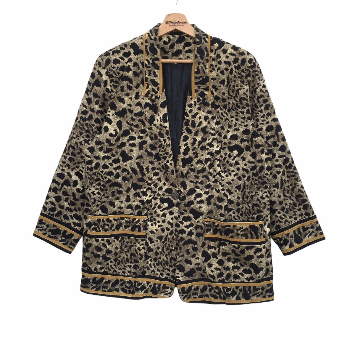 Japanese Brand Luxury💥Leopard Fullprint Blazer/Coat Inspired Chanel Size US L / EU 52-54 / 3 - 1 Thumbnail