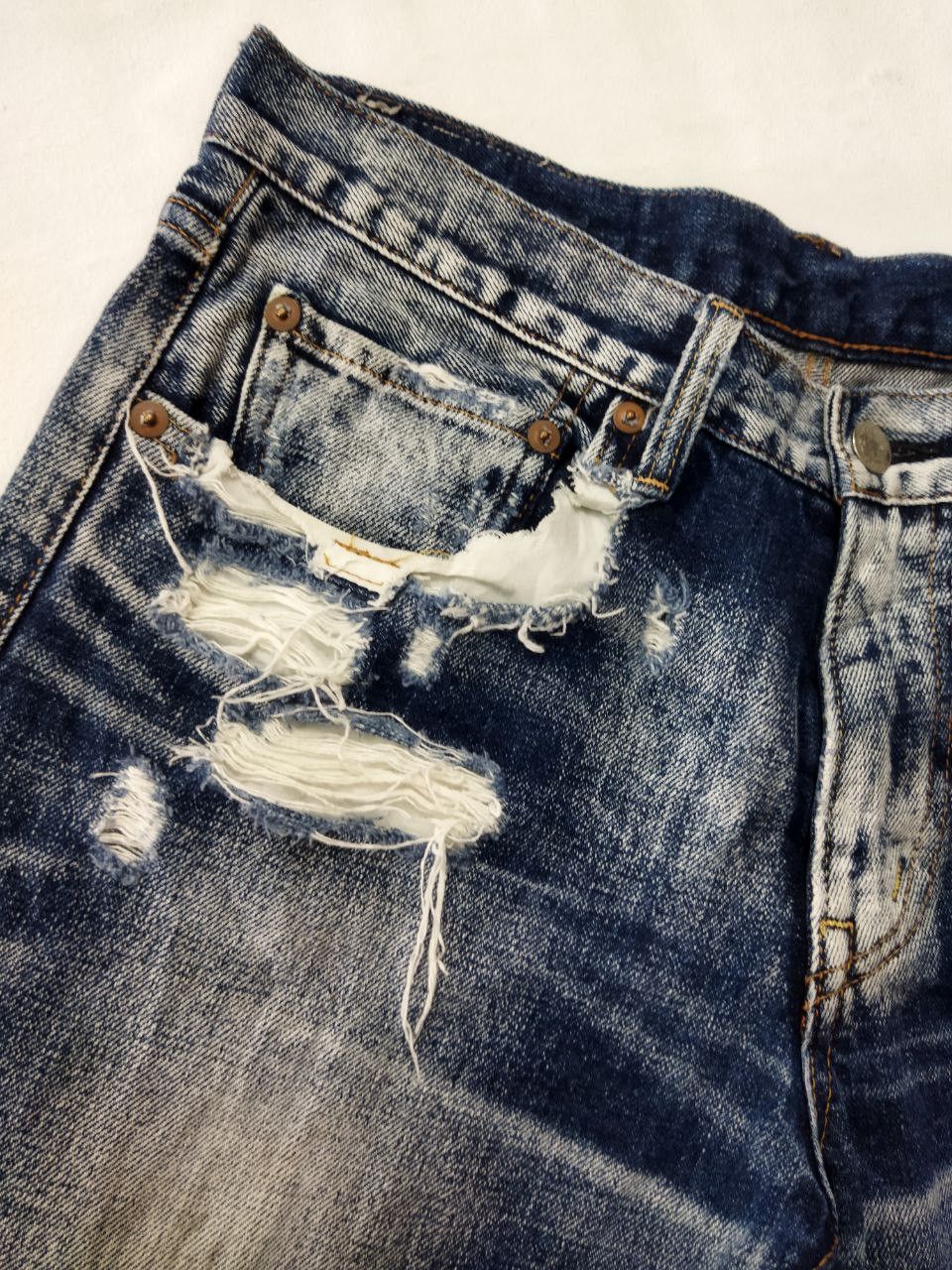 Japanese Brand Vintage RNA The Alternative Syndrome Distressed Jeans Size US 31 - 9 Thumbnail