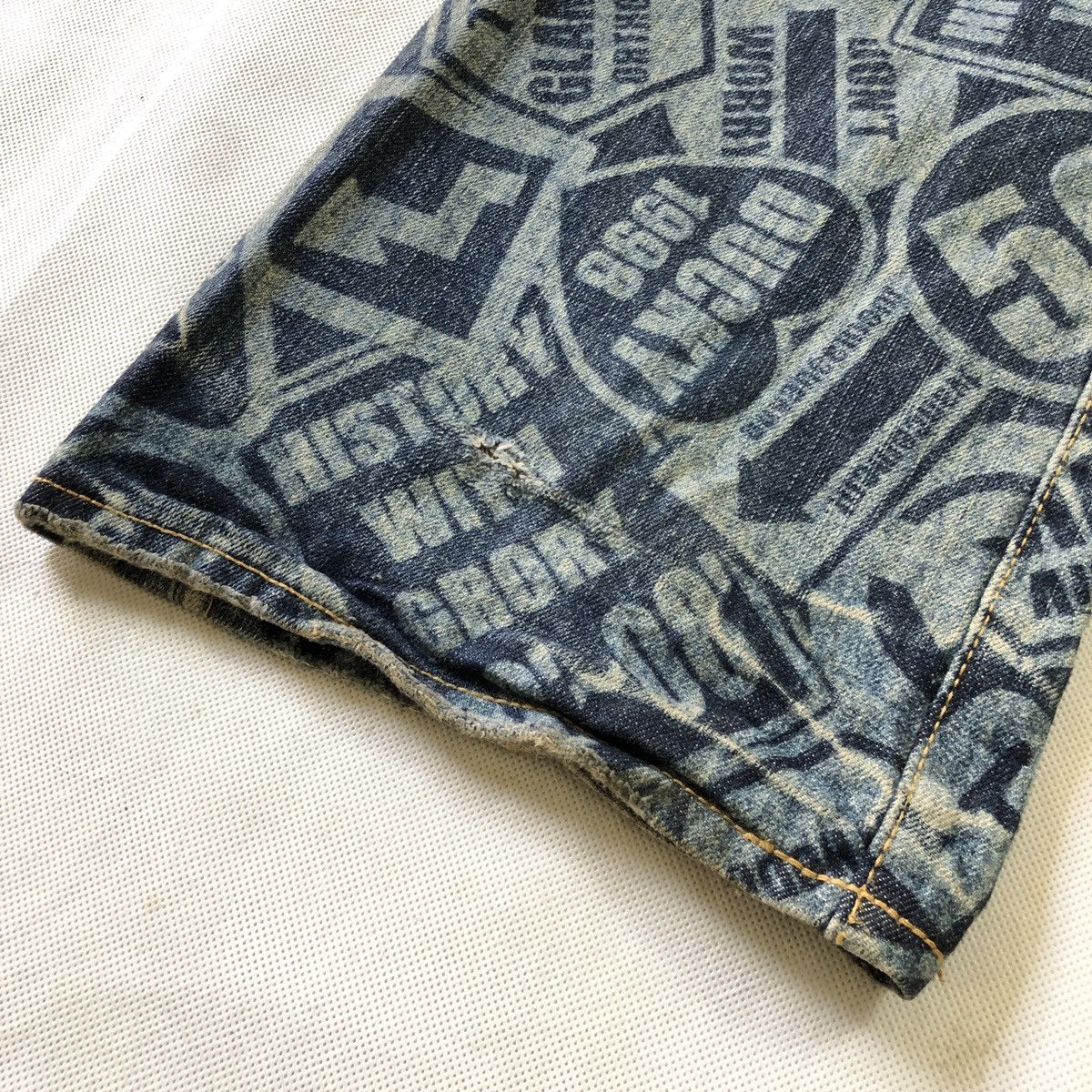 Japanese Brand Hysteric Design Co & Lu Overprint Pant Size US 31 - 11 Thumbnail