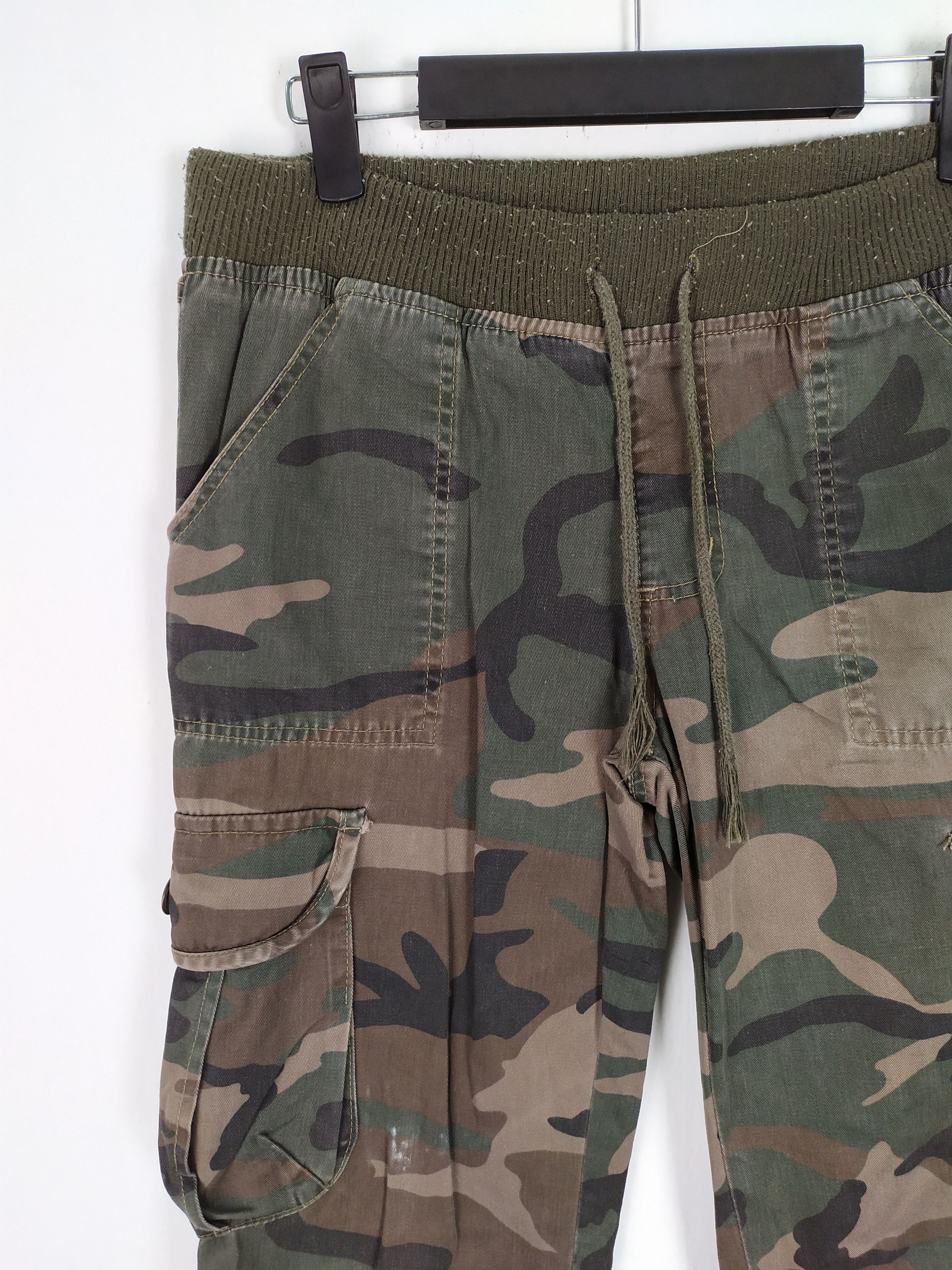 CAMO SPRING WAIST EASY CARGO PANTS