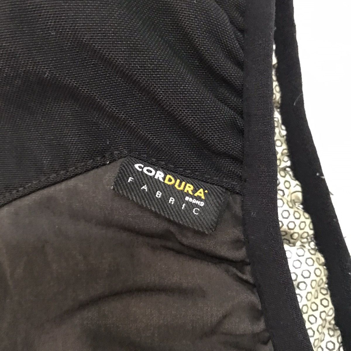 Japanese Brand FieldCore Heat Assist Cordura Fabric Sleeveless Vest Size US M / EU 48-50 / 2 - 8 Thumbnail