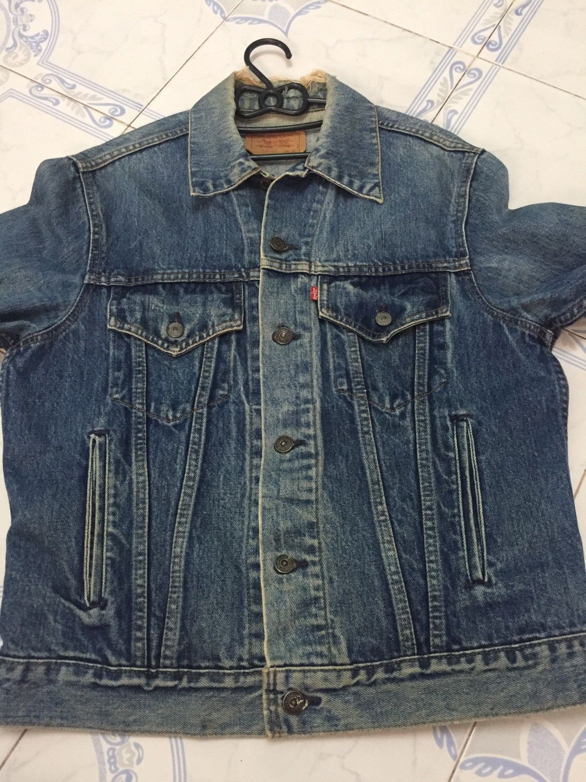 Levi's Levis 70506 Trucker Denim Jacket Small e Made in Canada Size US M / EU 48-50 / 2 - 12 Thumbnail