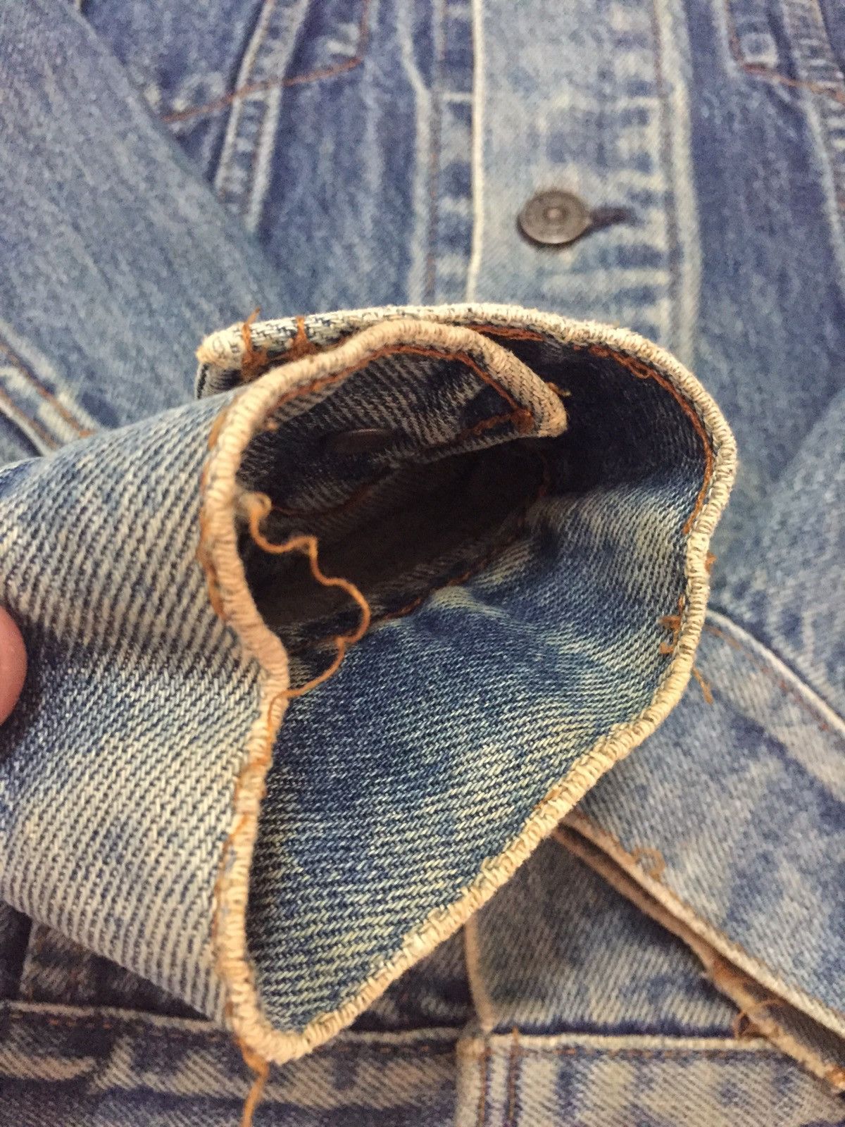 Levi's Levis 70506 Trucker Denim Jacket Small e Made in Canada Size US M / EU 48-50 / 2 - 15 Thumbnail
