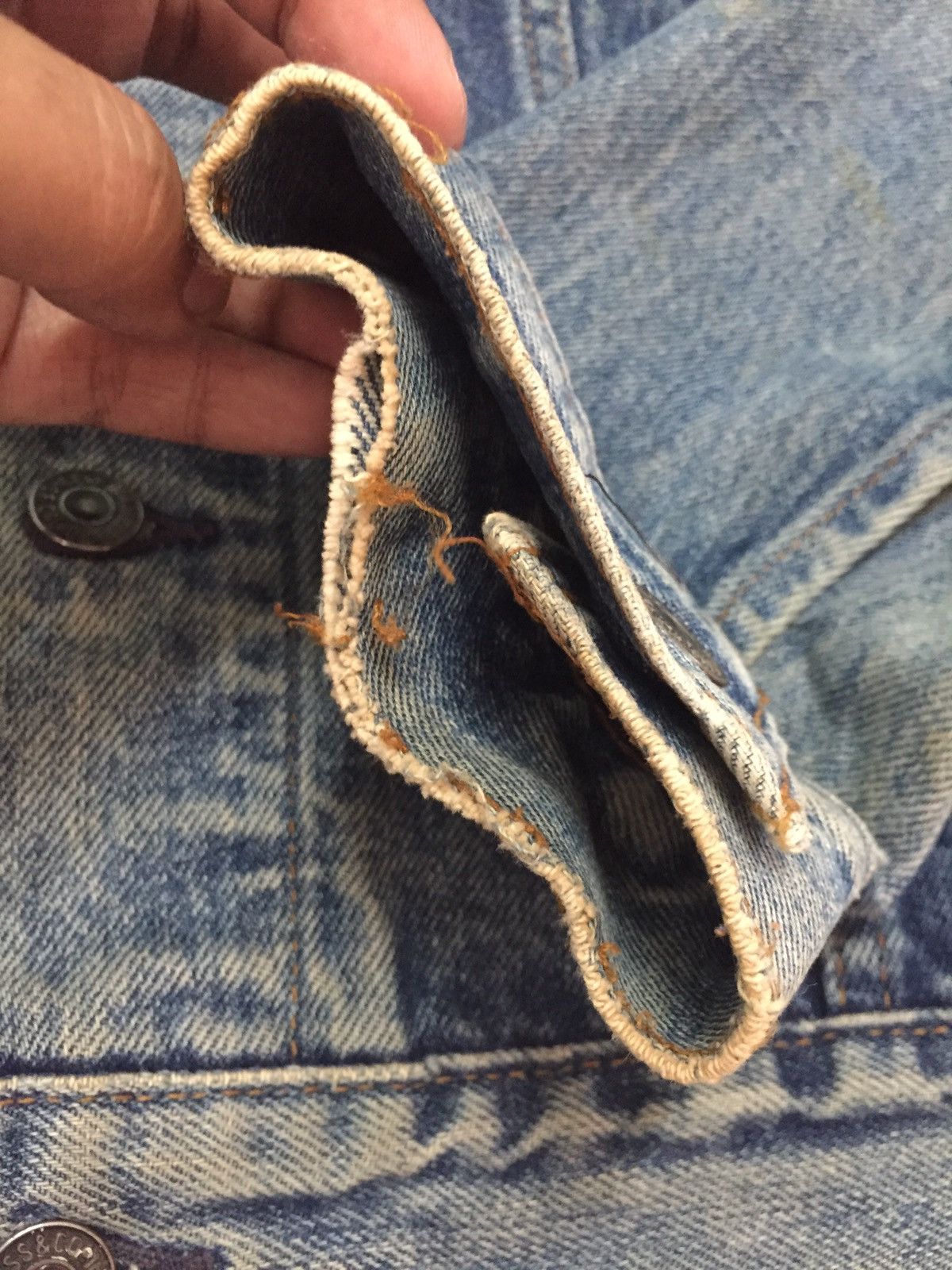 Levi's Levis 70506 Trucker Denim Jacket Small e Made in Canada Size US M / EU 48-50 / 2 - 16 Thumbnail
