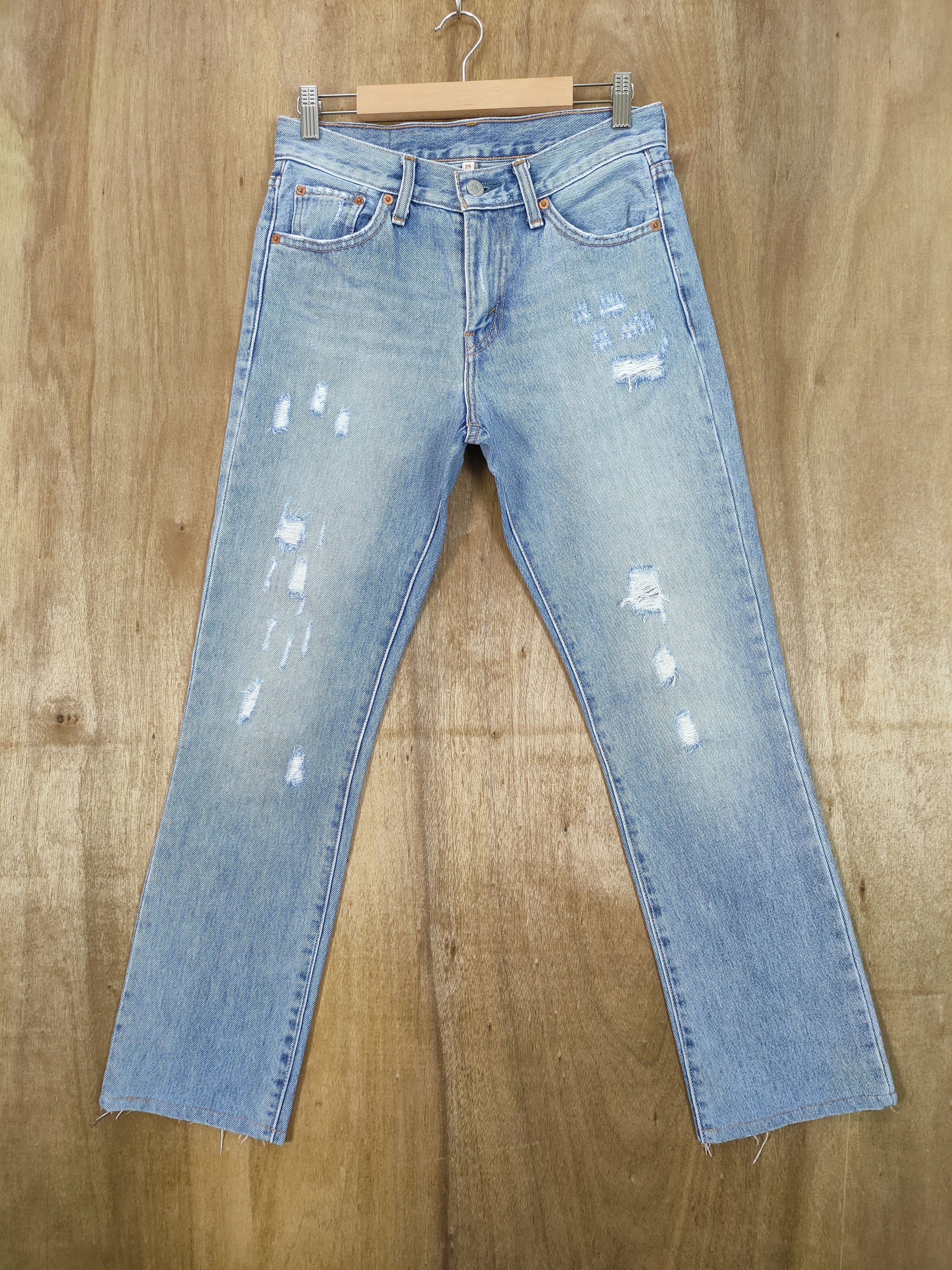 Japanese Brand × Levi's LEVI'S FADED LIGHT BLUE JEANS PANTS Size US 28 / EU 44 - 1 Thumbnail