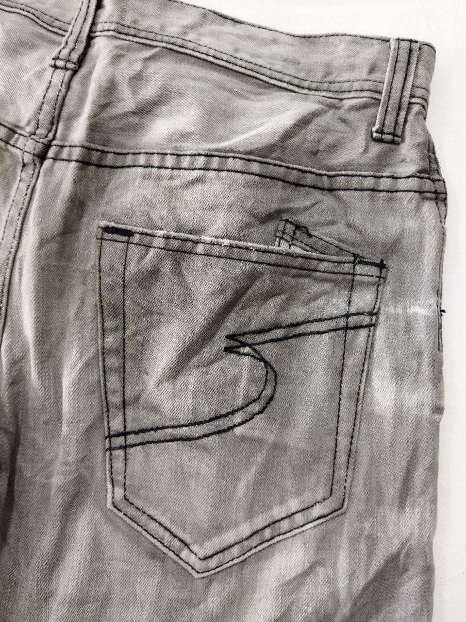 semanticdesign Semantic Design Japan Distressed Design Jeans Size US 32 / EU 48 - 7 Thumbnail