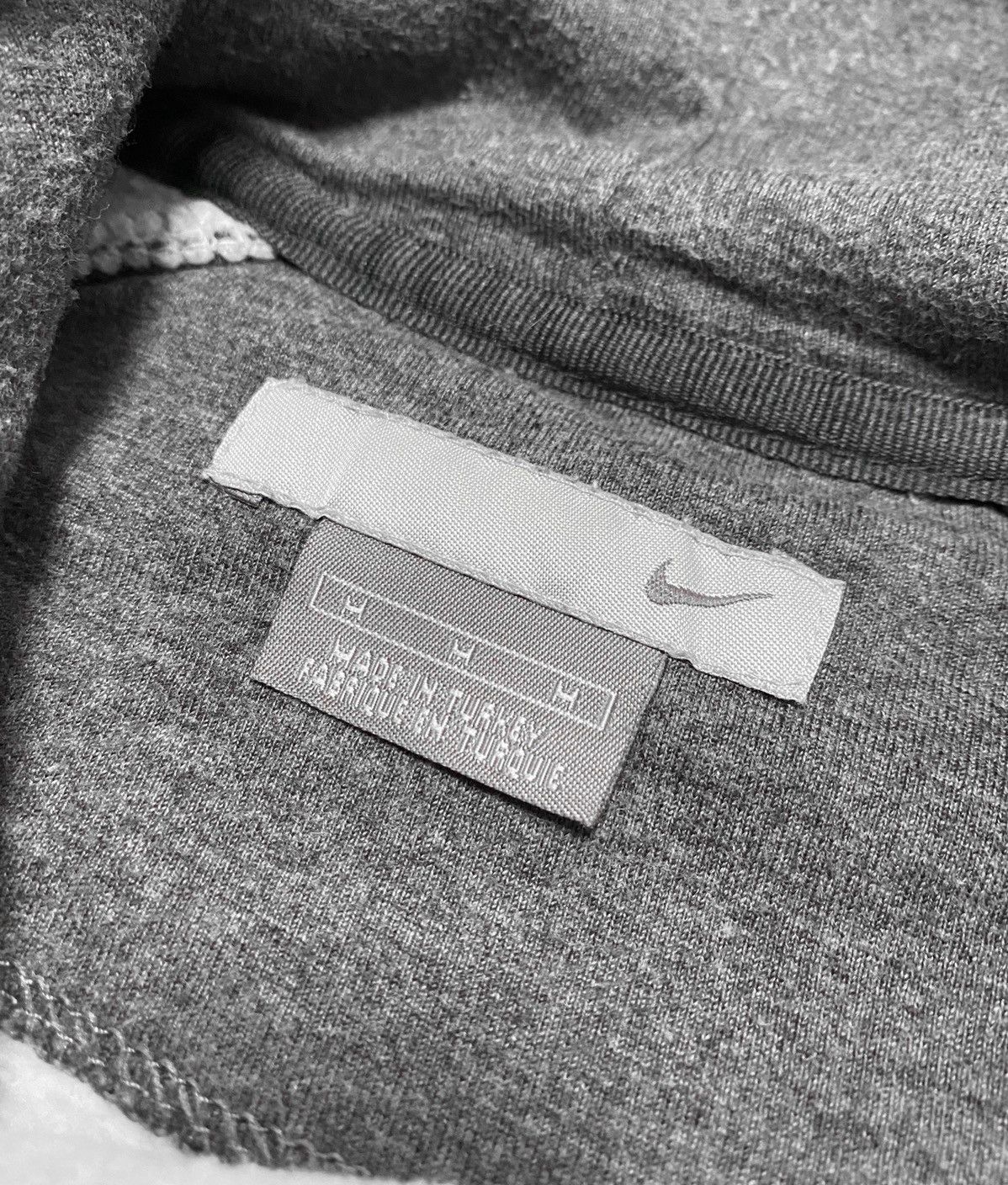 Nike Vintage Nike Hoodie Size US M / EU 48-50 / 2 - 4 Thumbnail