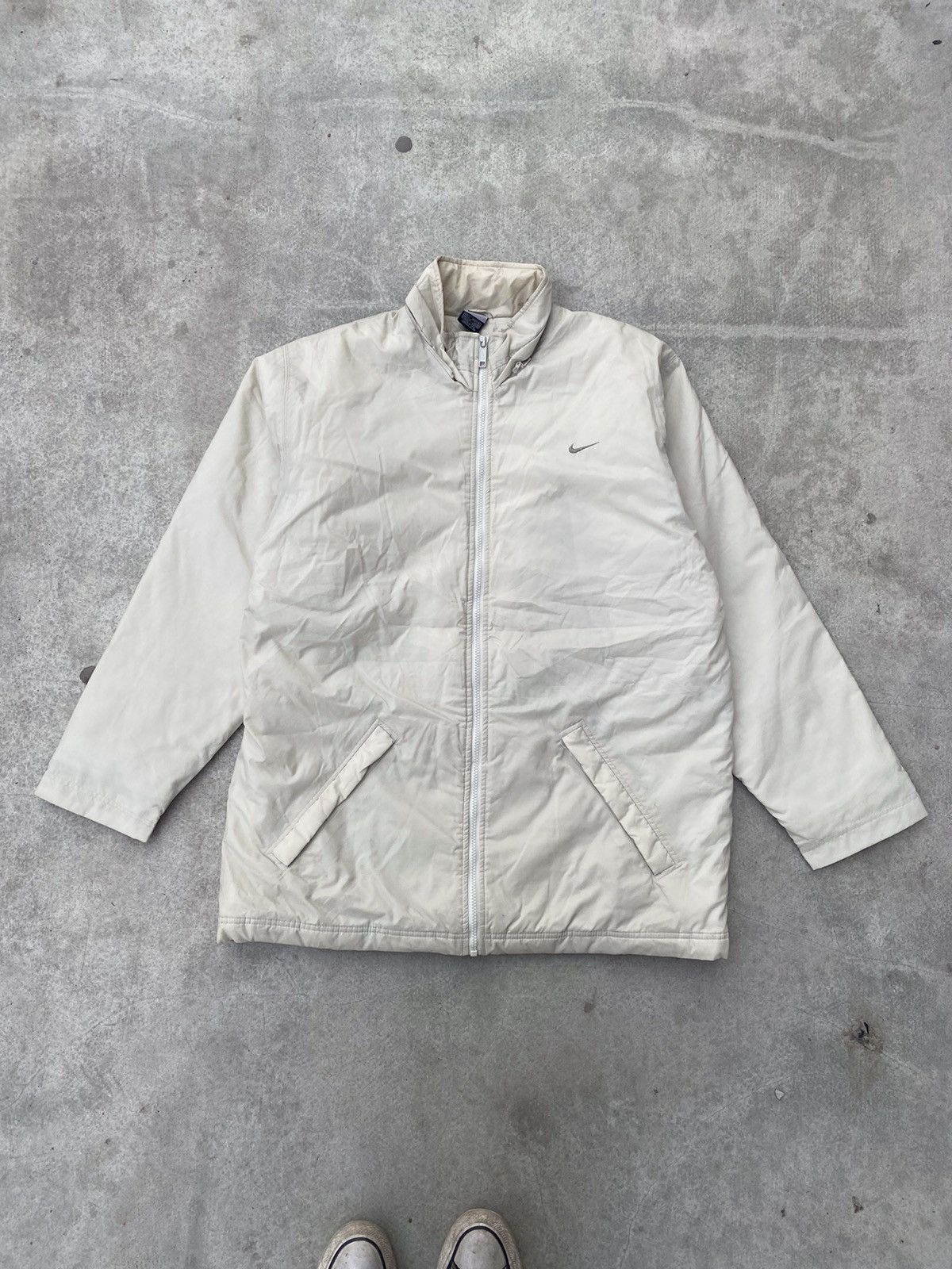 Nike Vintage 90s Nike Big Logo Spell Out Light Long Jacket Size US L / EU 52-54 / 3 - 3 Thumbnail