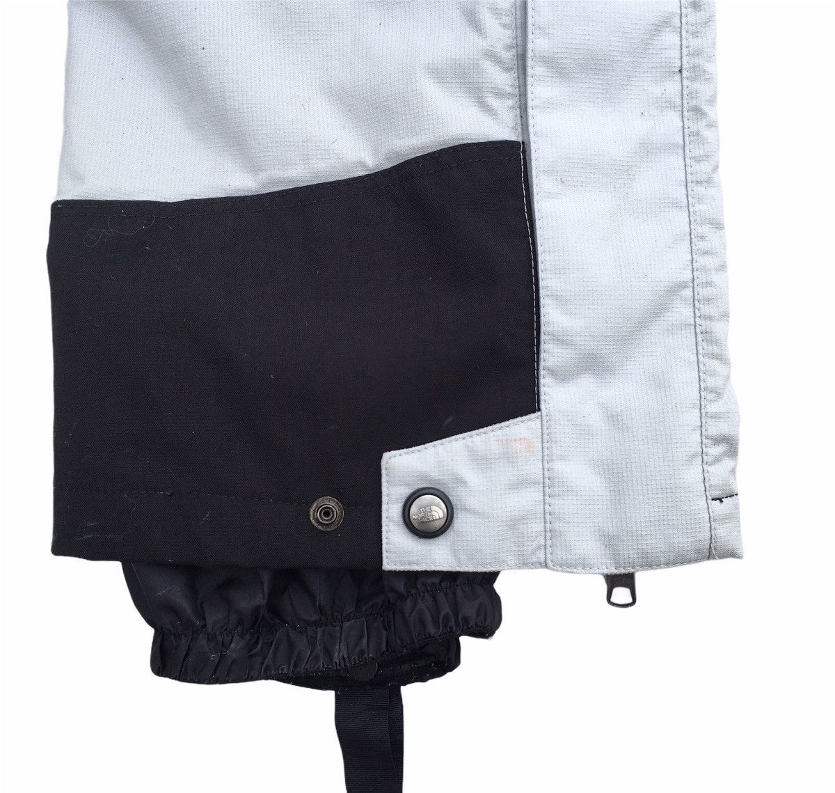 The North Face The North Face Dermizax Overall/Jumpsuits Ski Men’s M Size US 30 / EU 46 - 10 Thumbnail