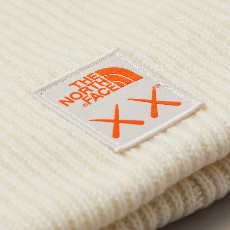 Kaws × The North Face Kaws x The North Face Beanie Size ONE SIZE - 2 Thumbnail