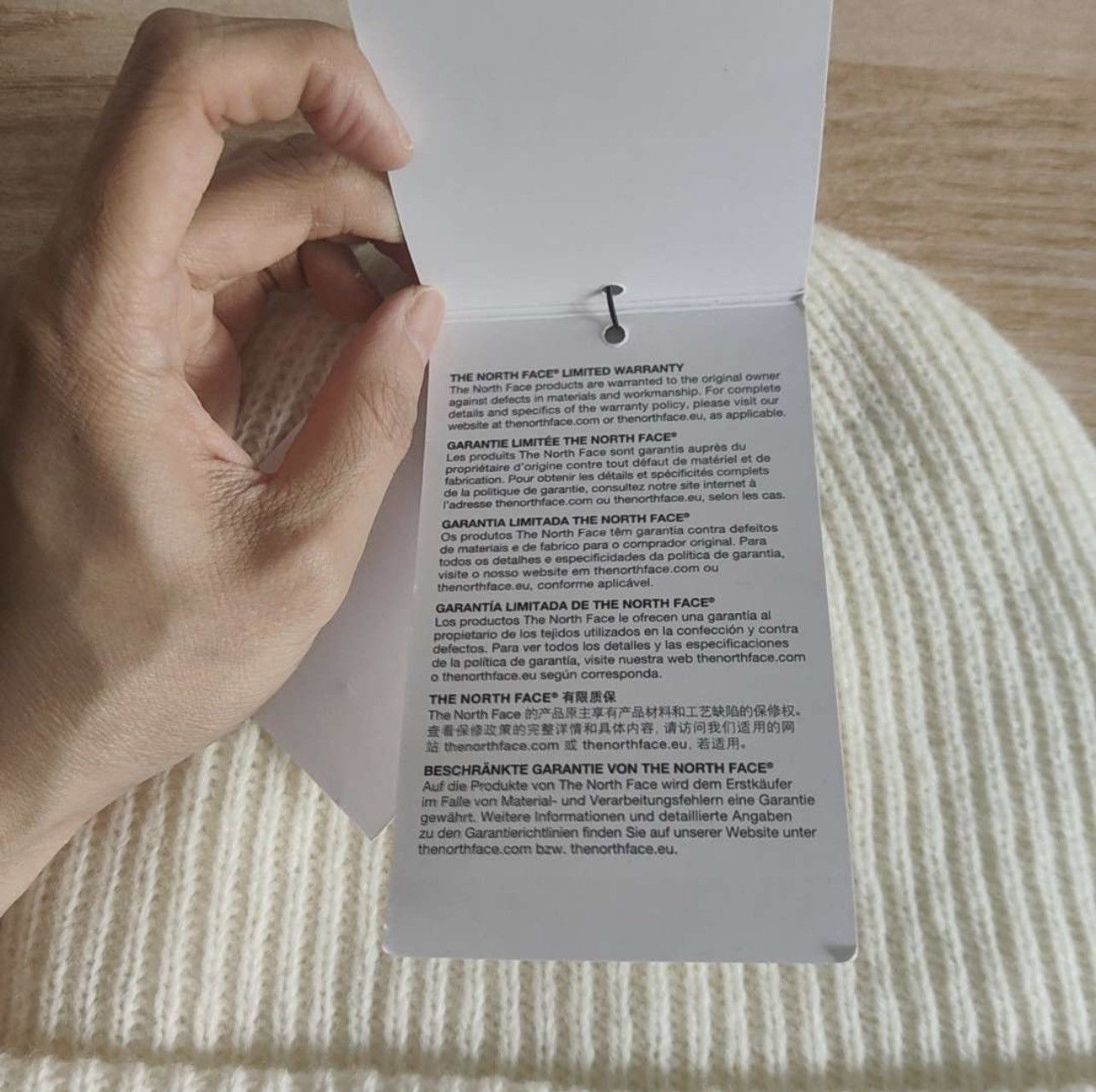 Kaws × The North Face Kaws x The North Face Beanie Size ONE SIZE - 14 Thumbnail