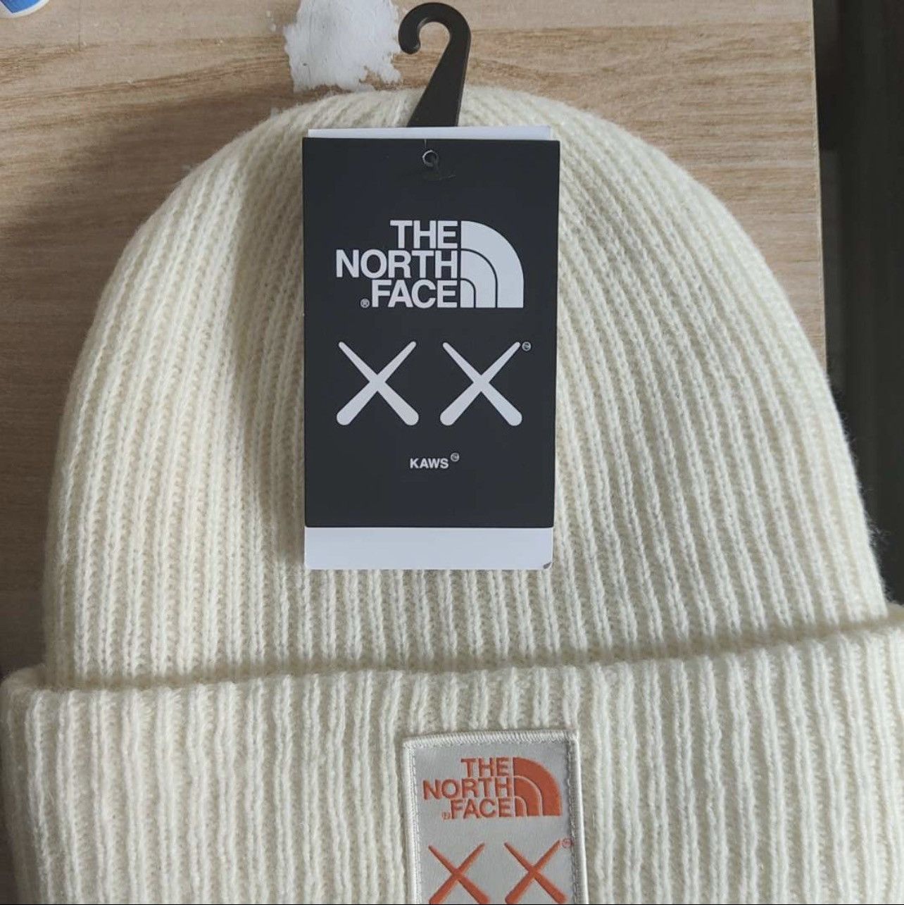 Kaws × The North Face Kaws x The North Face Beanie Size ONE SIZE - 11 Thumbnail