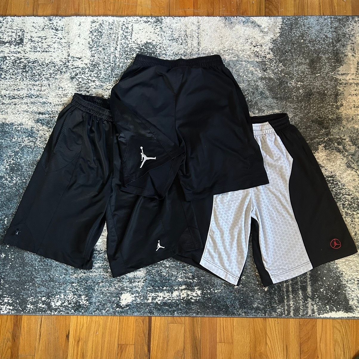 Nike 3-pack 2010s Michael Jordan Mesh Dri-fit basketball shorts Size US 31 - 1 Preview