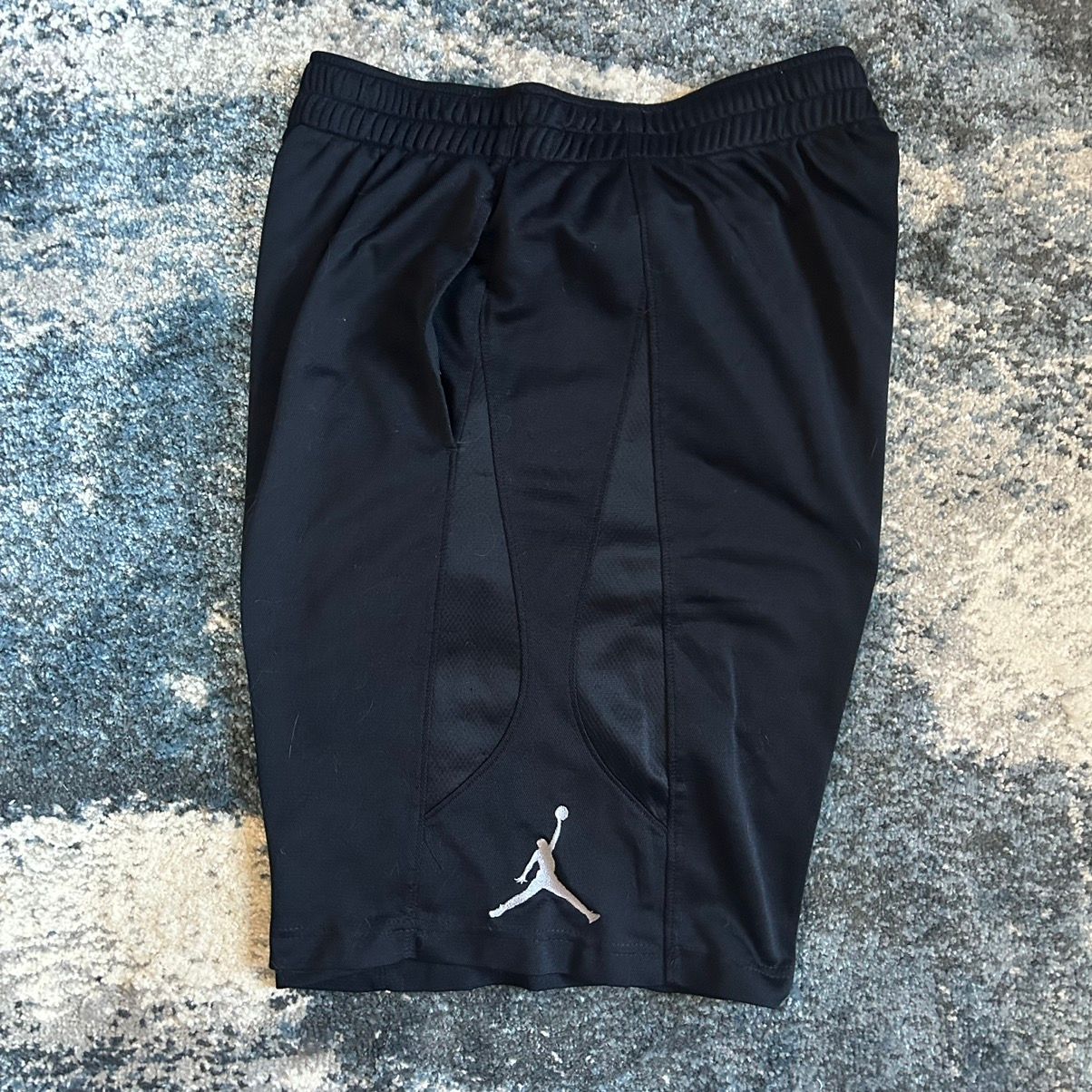 Nike 3-pack 2010s Michael Jordan Mesh Dri-fit basketball shorts Size US 31 - 7 Thumbnail