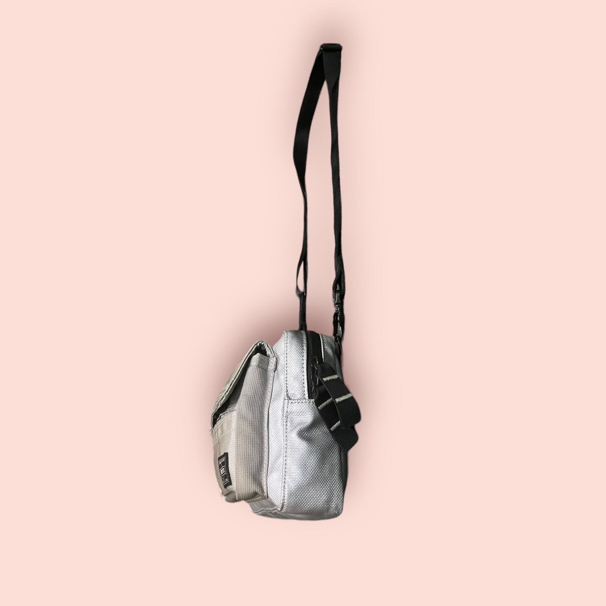 Japanese Brand VINTAGE PORTER WAIST POUCH/CROSSBODY SLING BAG Size ONE SIZE - 6 Thumbnail