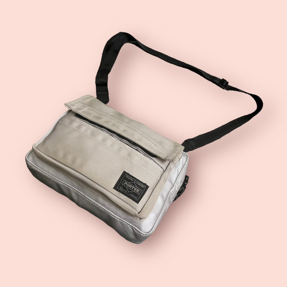 Japanese Brand VINTAGE PORTER WAIST POUCH/CROSSBODY SLING BAG Size ONE SIZE - 2 Thumbnail