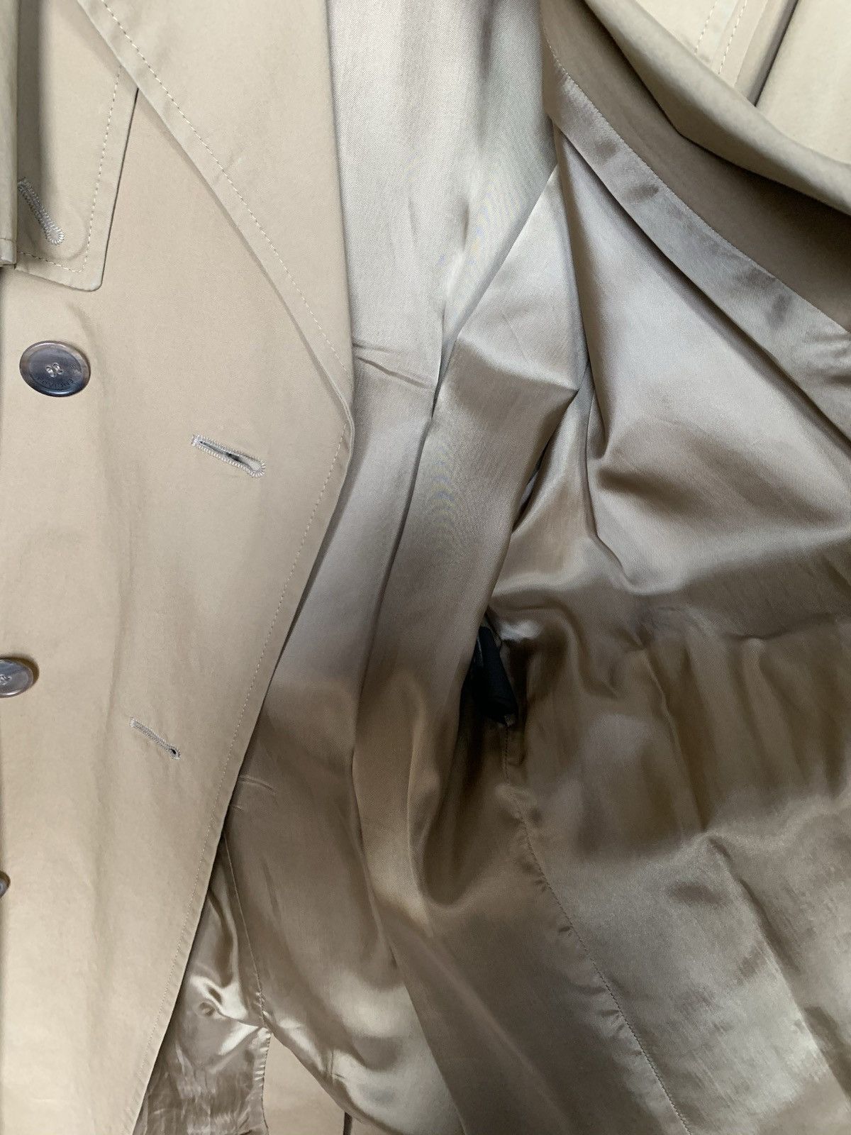 Balenciaga Balenciaga SS17 runway Shrunk trench coat Size US L / EU 52-54 / 3 - 7 Thumbnail