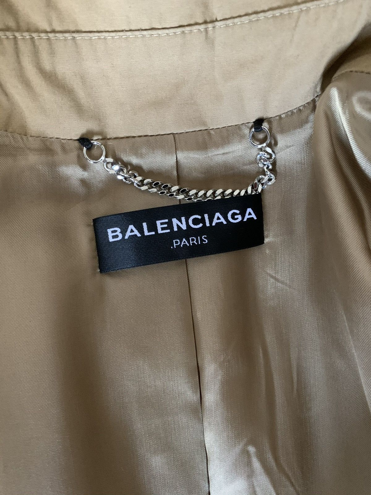 Balenciaga Balenciaga SS17 runway Shrunk trench coat Size US L / EU 52-54 / 3 - 5 Thumbnail